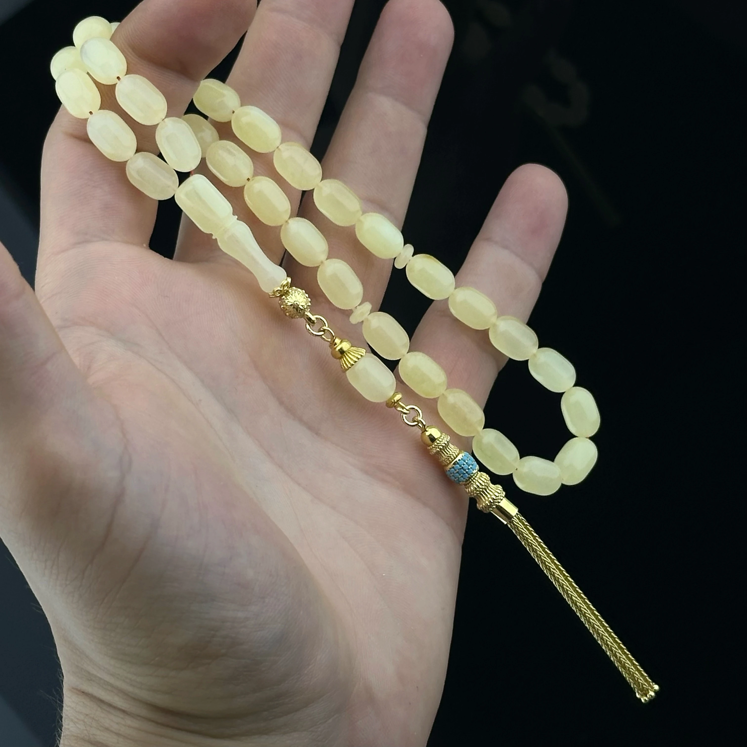 1. Sınıf İşçilikte, 1. Sınıf Kaya Kalitesinde Doğal Damla Kehribar 