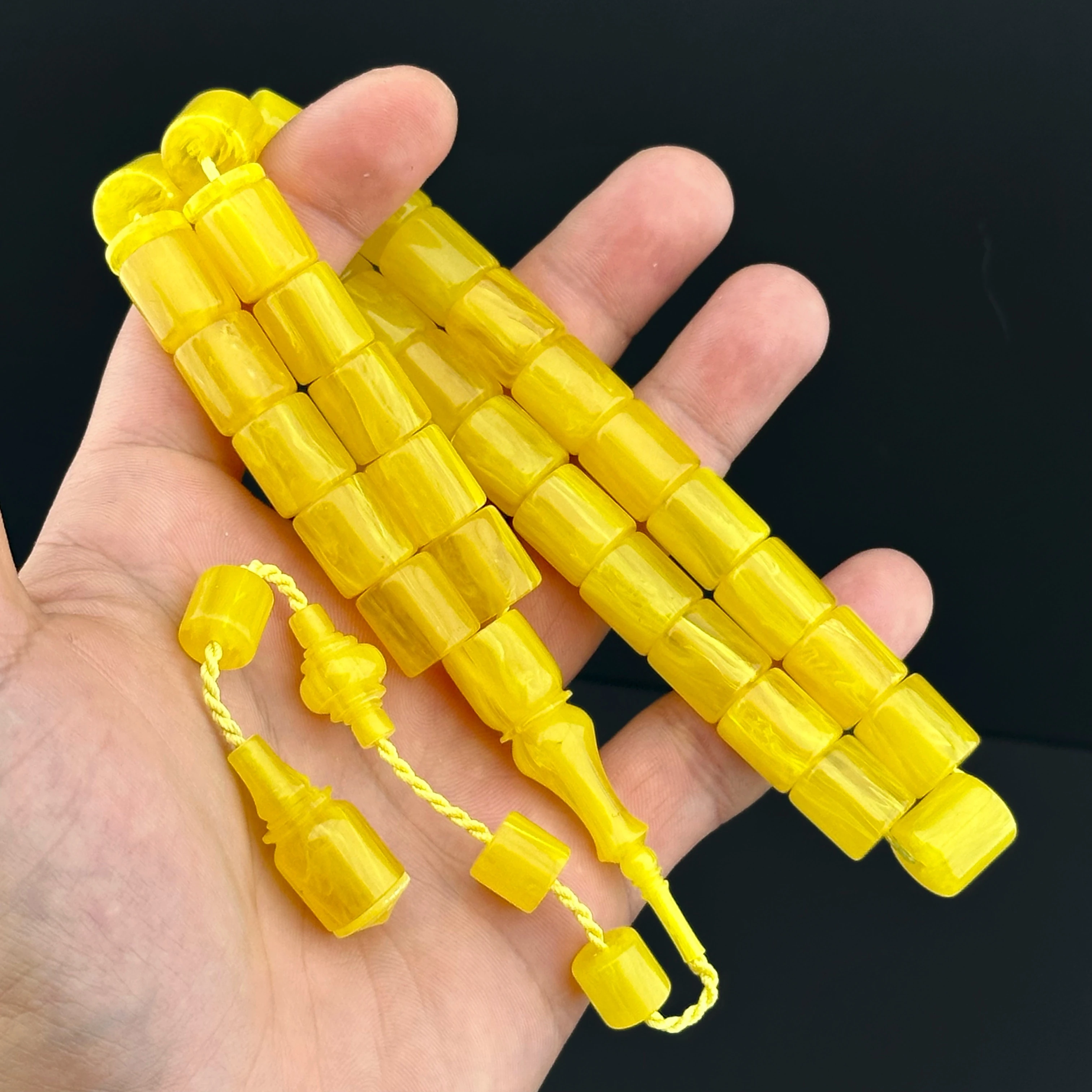 Ali ERİŞ - Helezonları ve Malzemesi İle Osmanlı Kalitesinde Sıkma Kehribar 