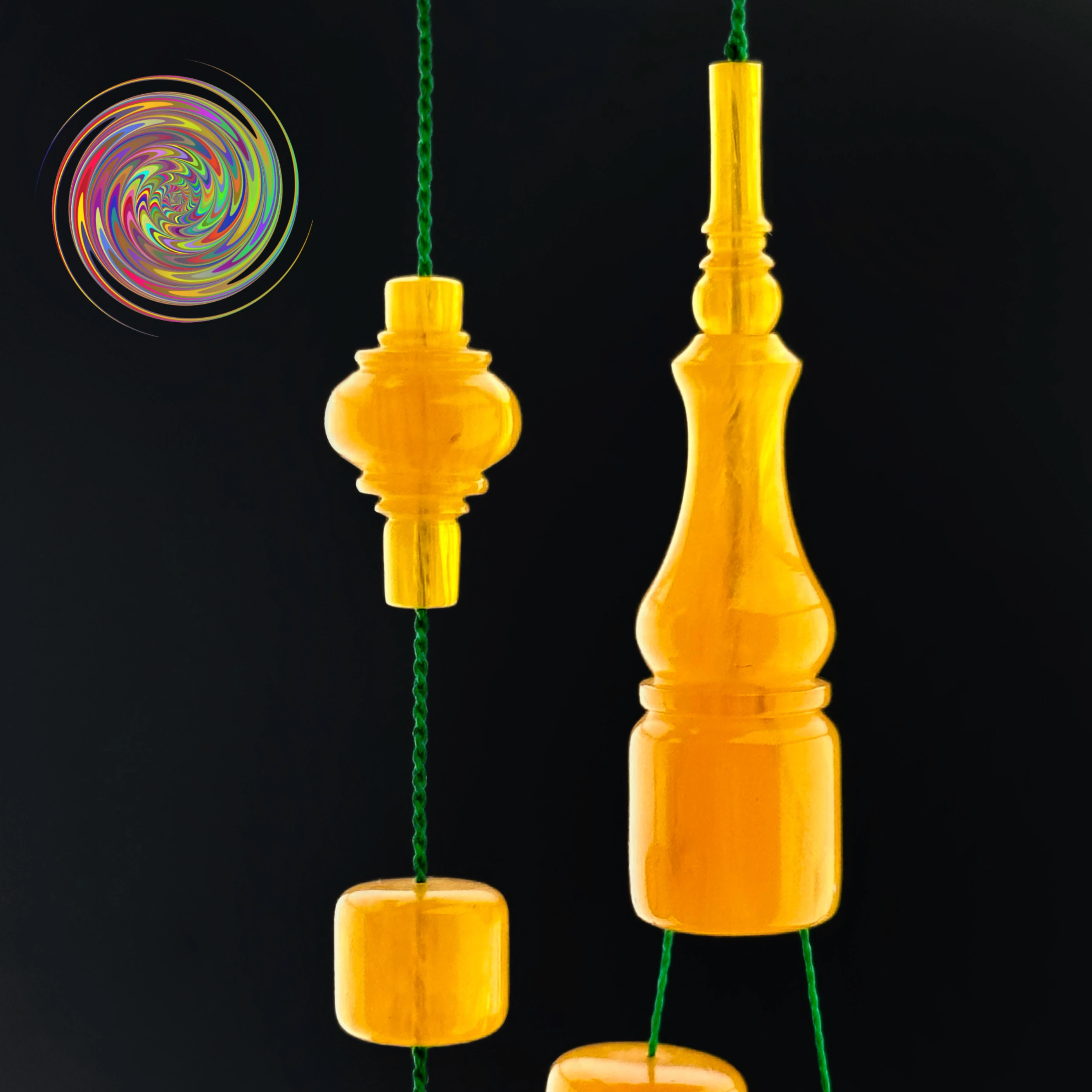 Ali ERİŞ - Helezonları ve Malzemesi İle Osmanlı Kalitesinde Sıkma Kehribar