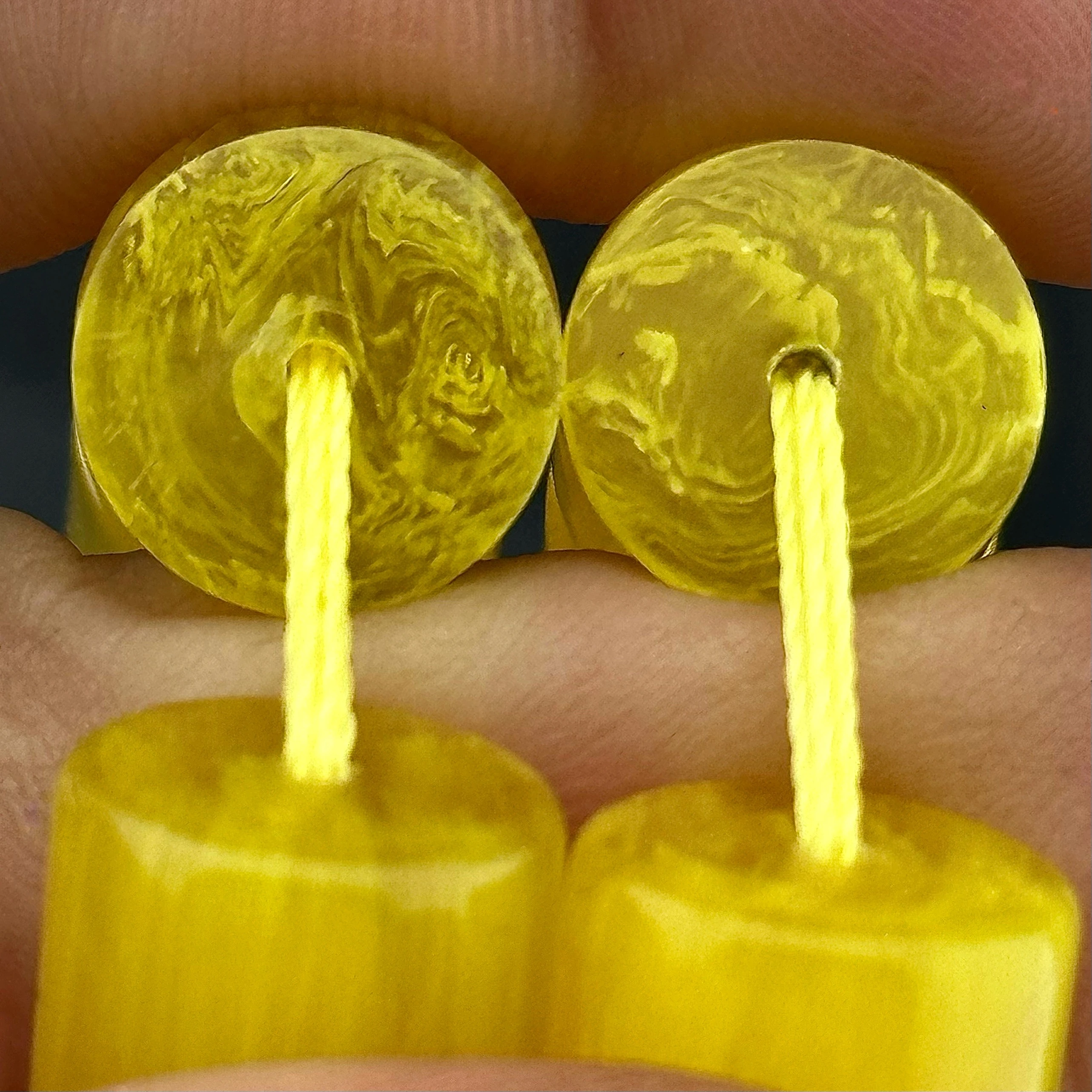 Ali ERİŞ - Helezonları ve Malzemesi İle Osmanlı Kalitesinde Sıkma Kehribar 