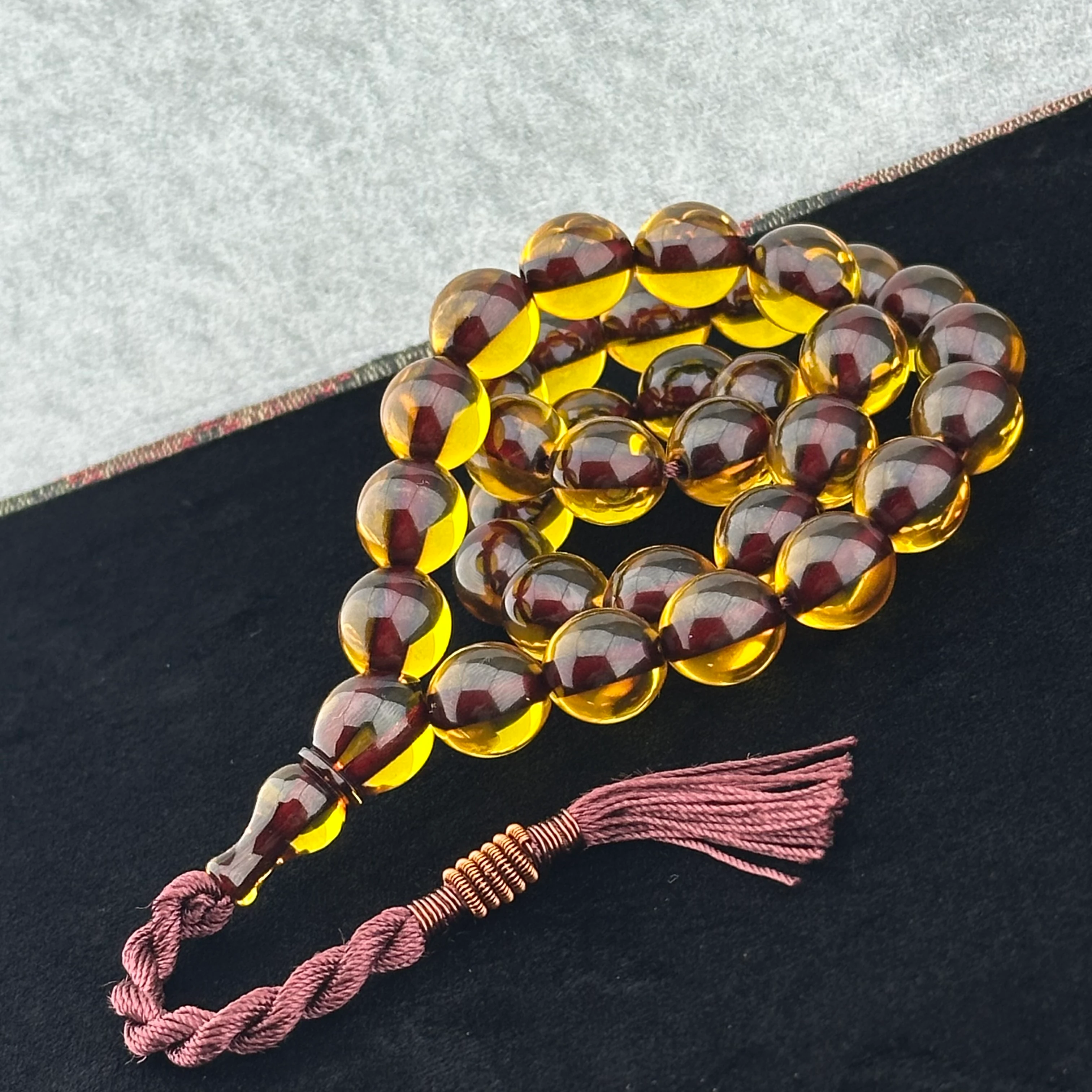 Özel Üretim Vişneden Tıraşlı Ateş Kehribar