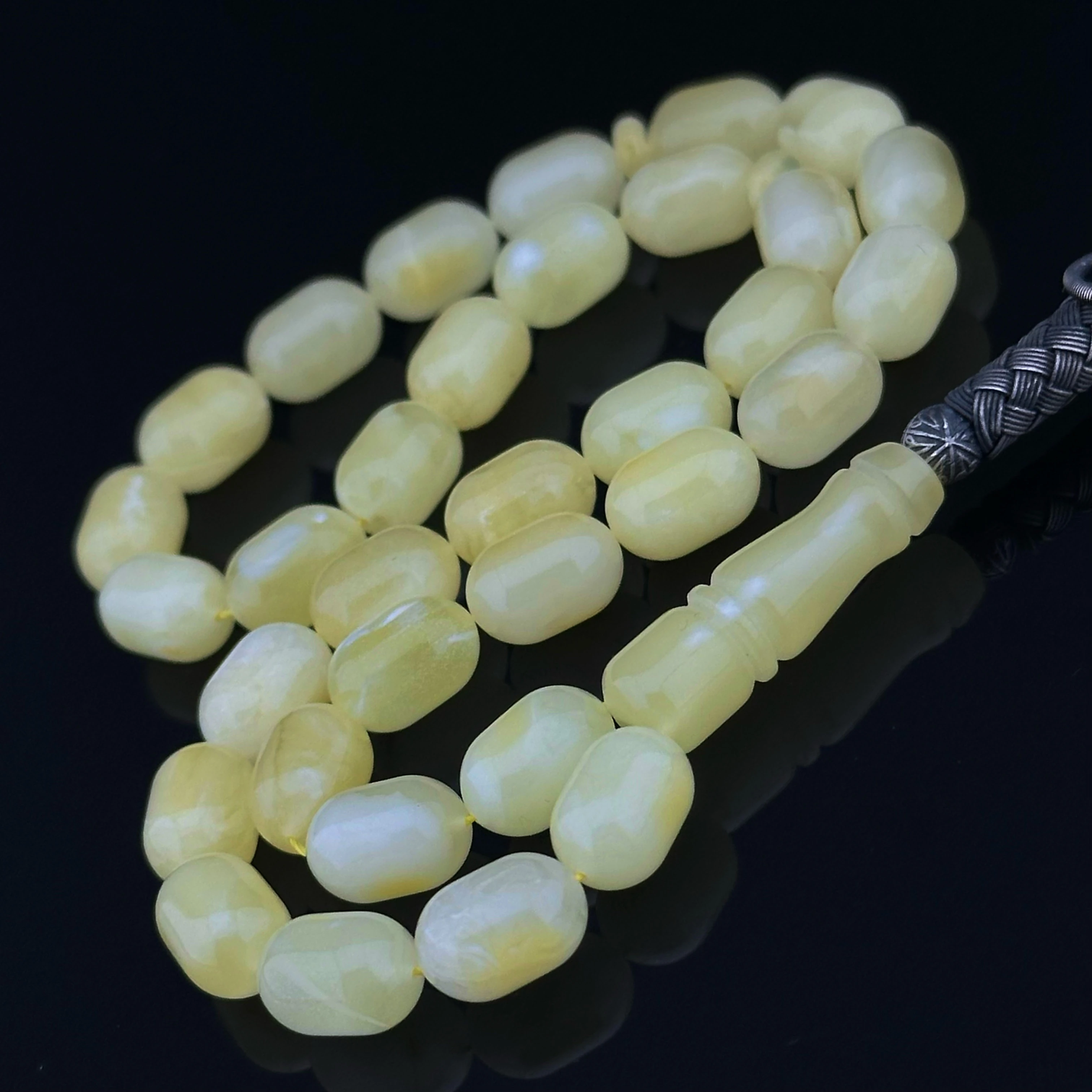 1. Sınıf İşçilikte, 1. Sınıf Kaya Kalitesinde Doğal Damla Kehribar 