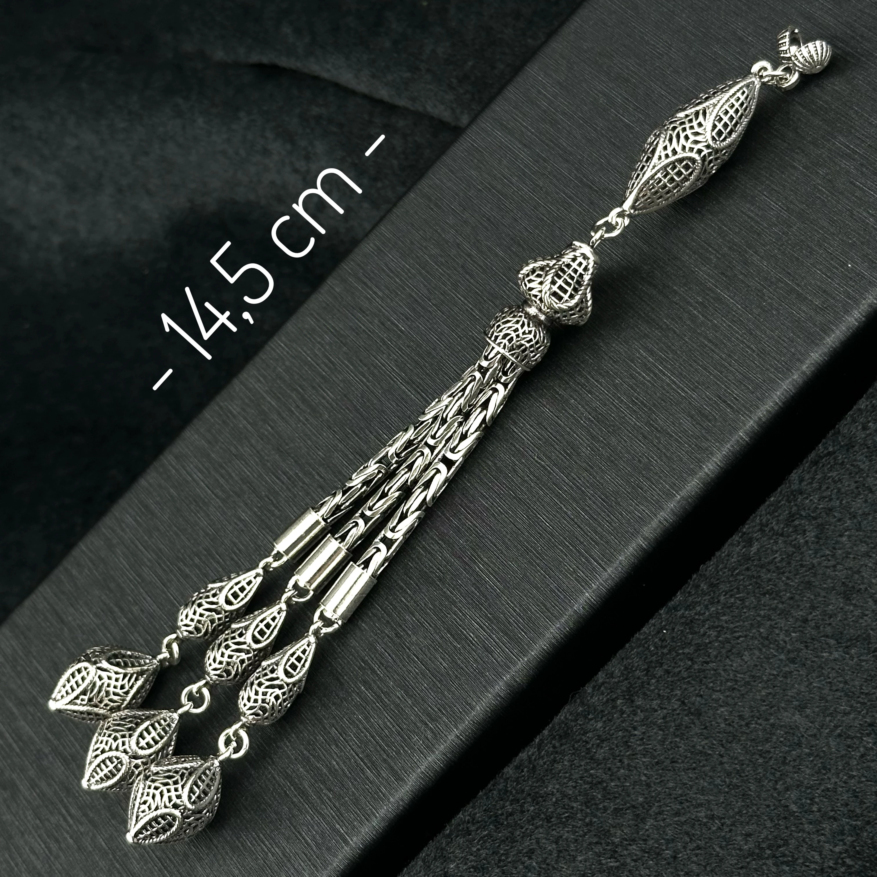 Fizyon İşçilikli 925 Ayar Gümüş Püskül