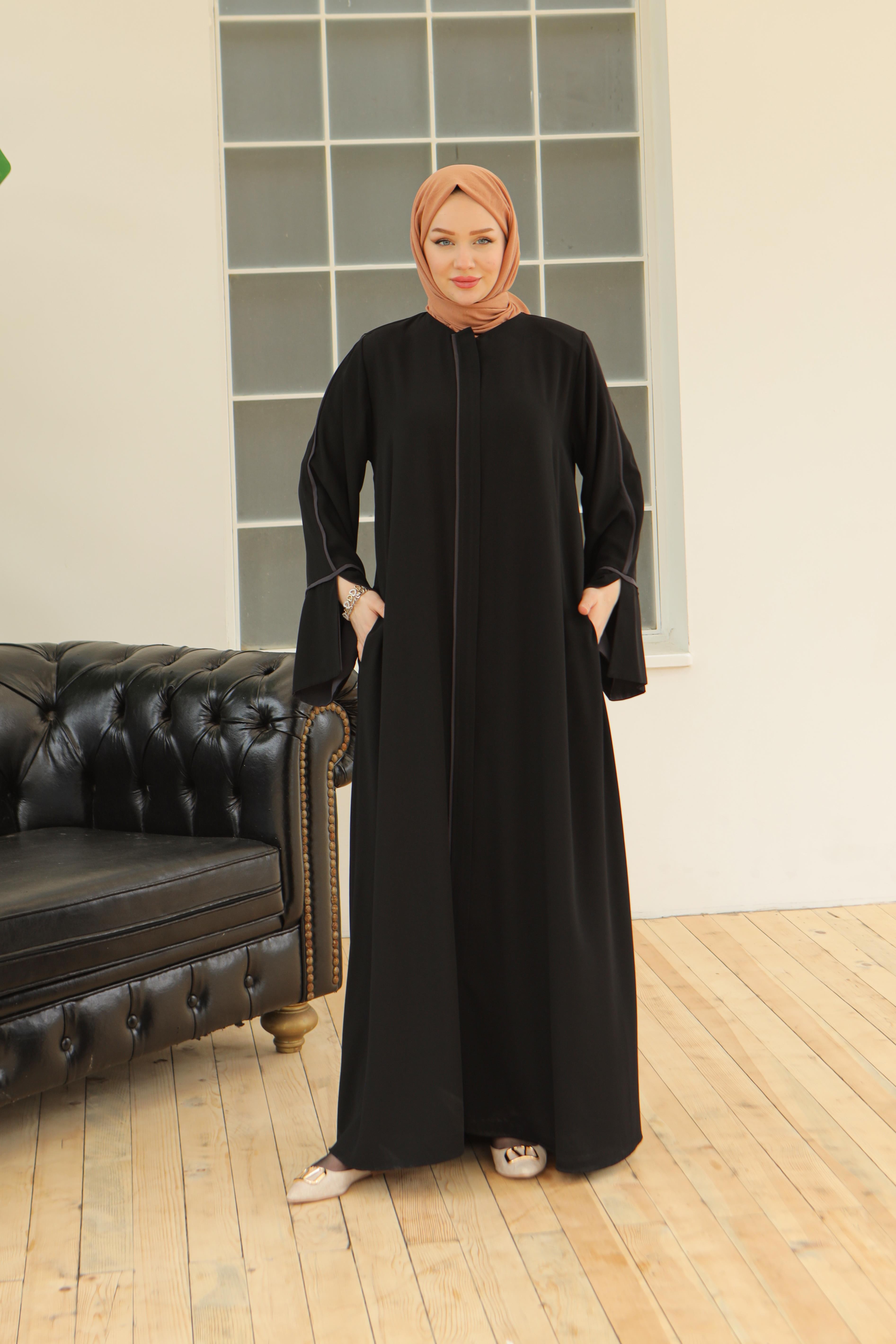 Çizgi Şerit Detaylı Abaya