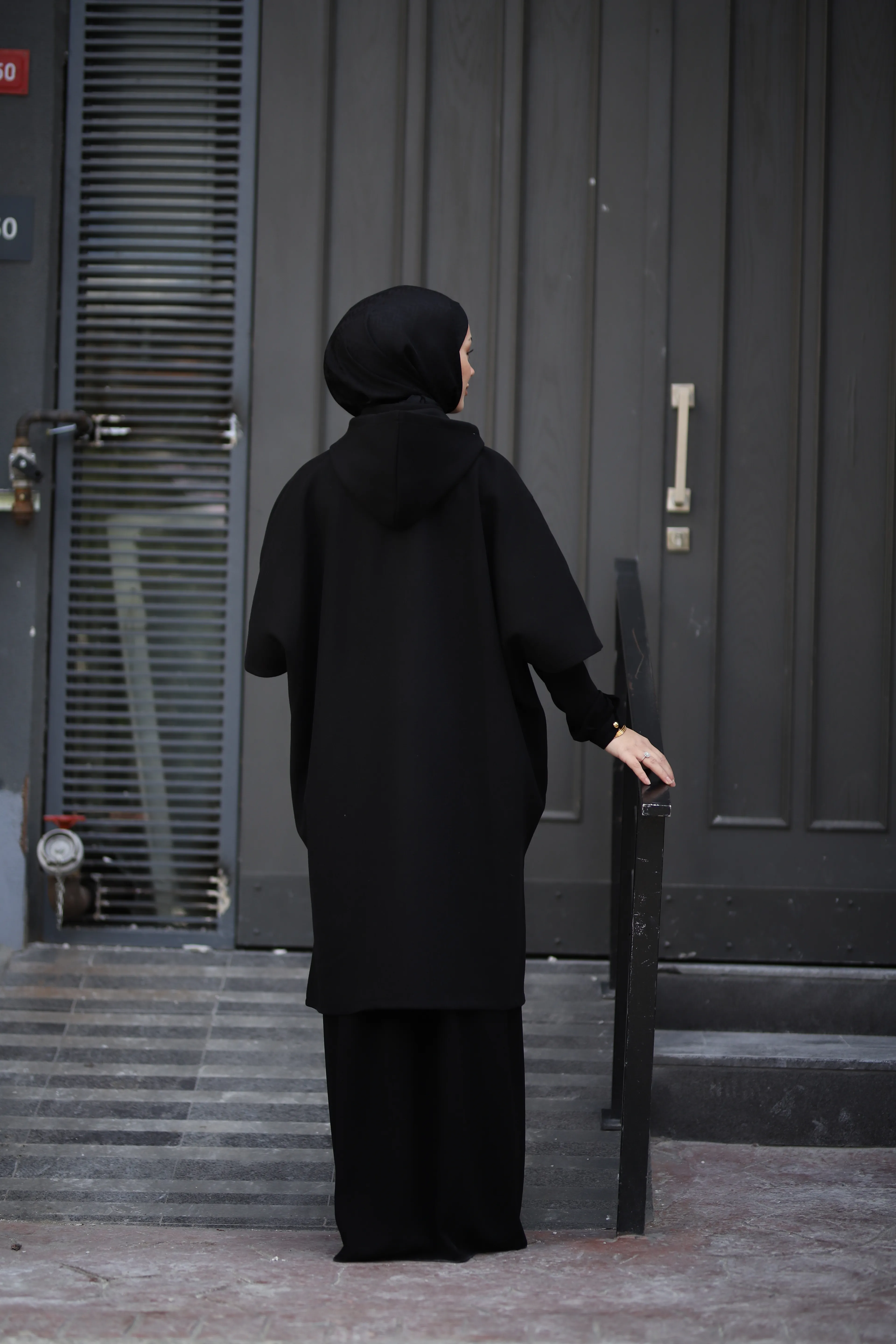 Düğme Detaylı Müjgan Model Panço