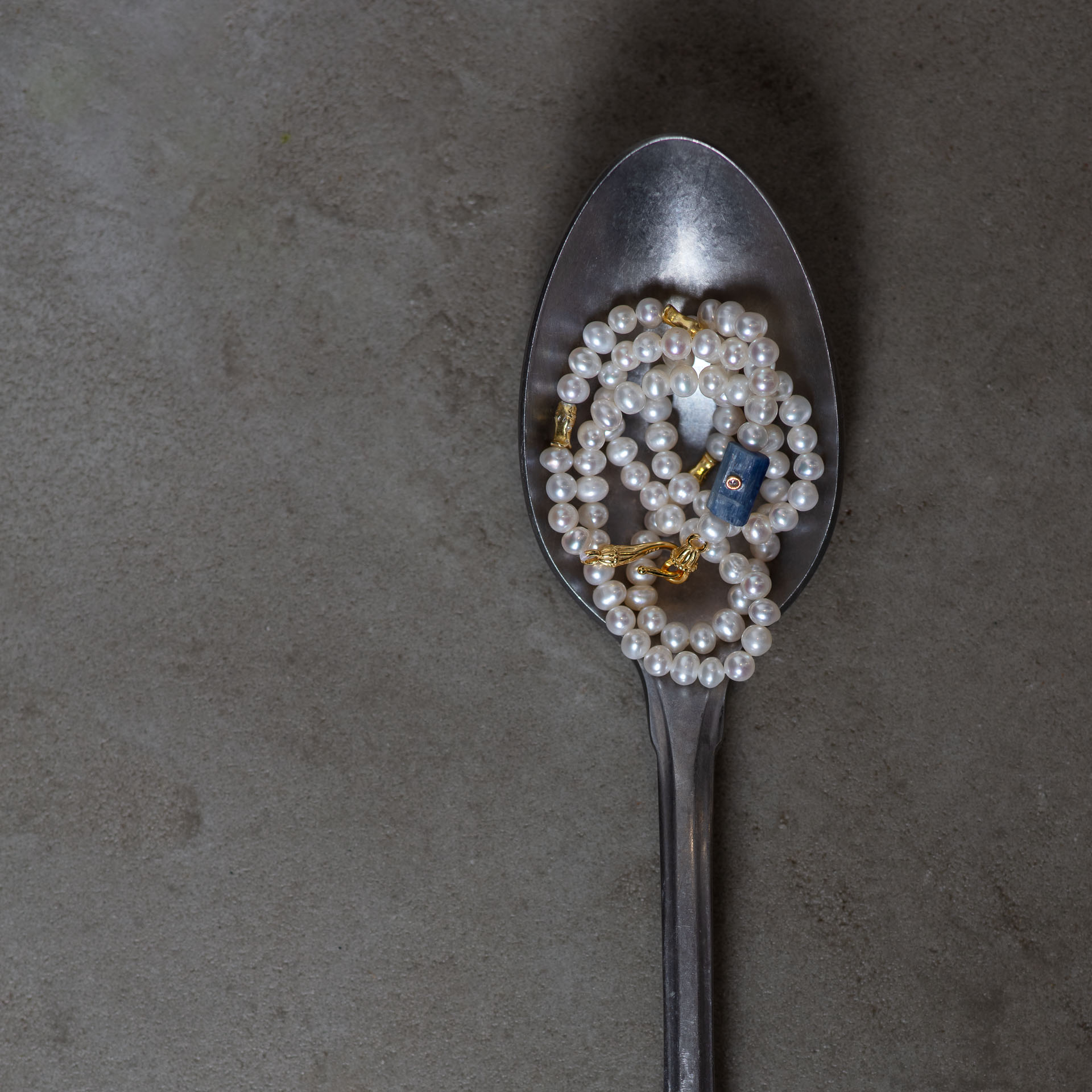 Midnight Pearl Kolye