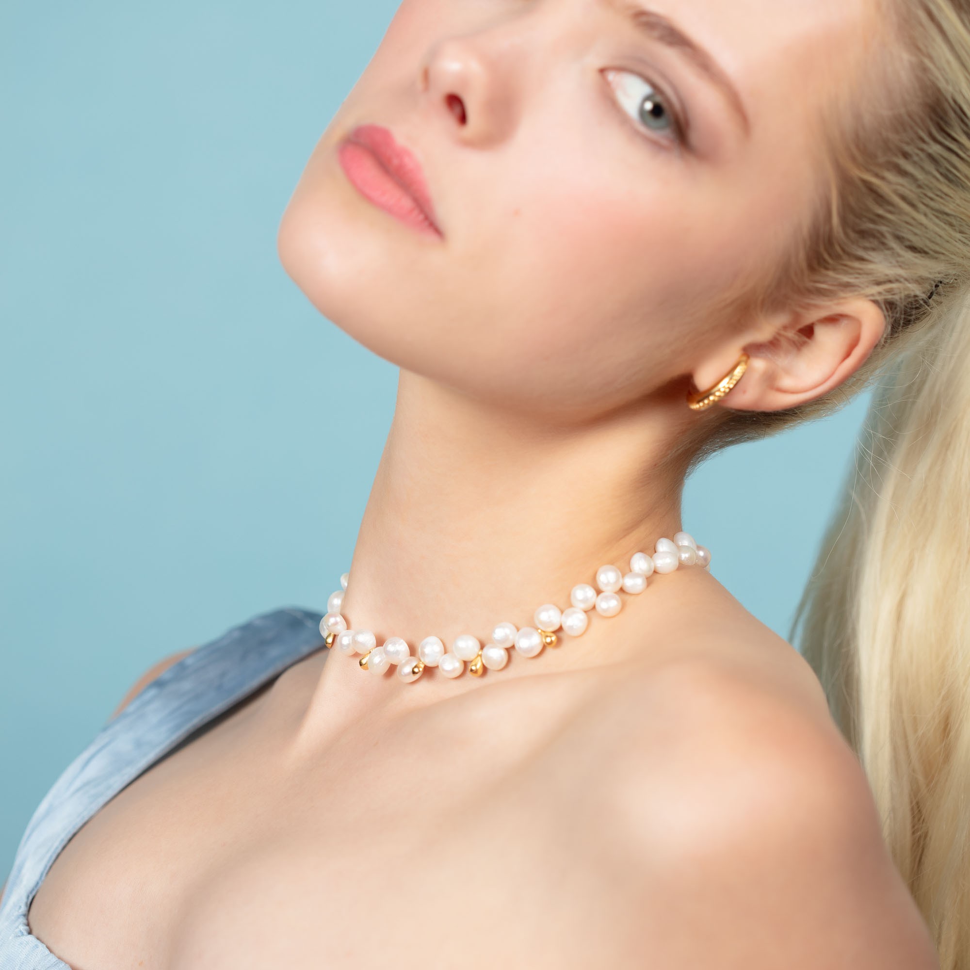 Droplet Pearl Necklace