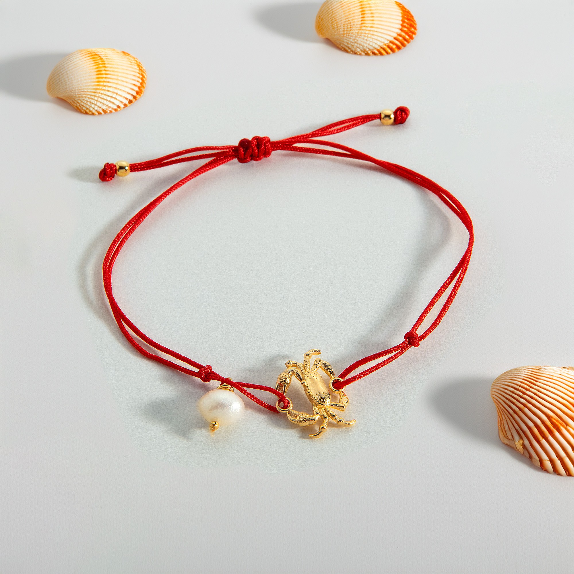 The Crab String Pendant