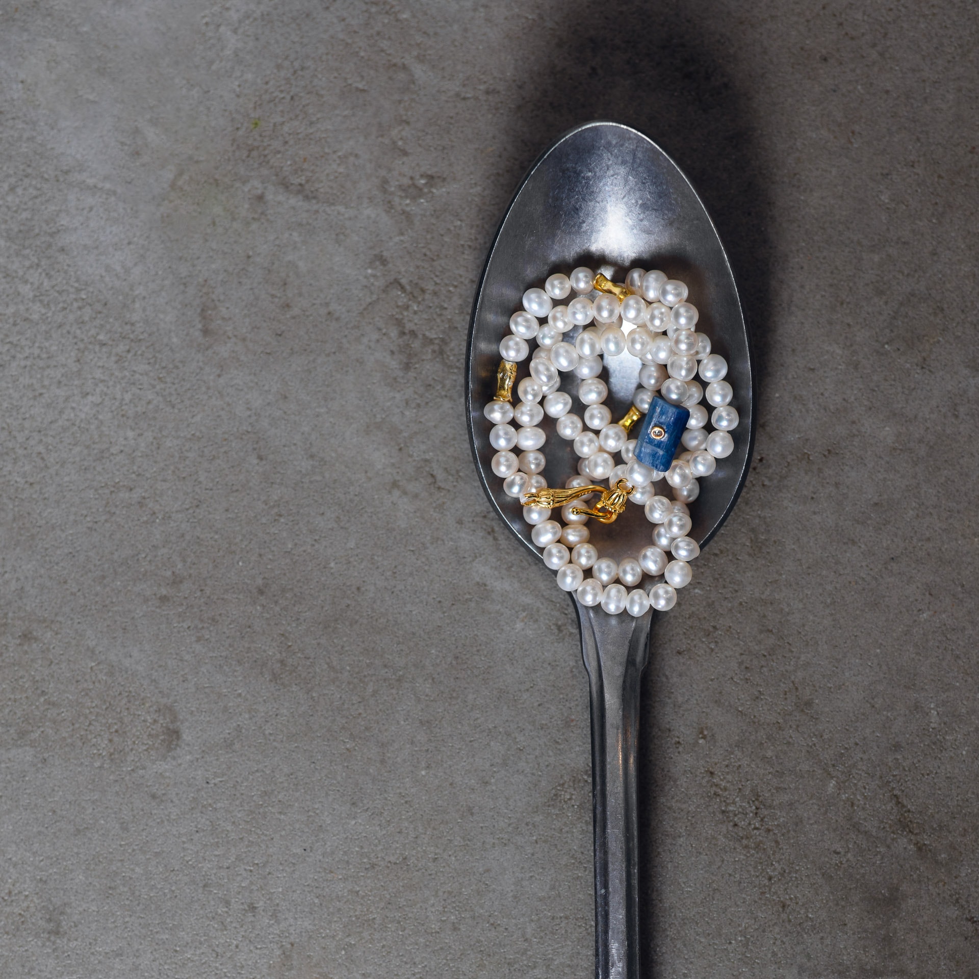 Midnight Pearl Necklace