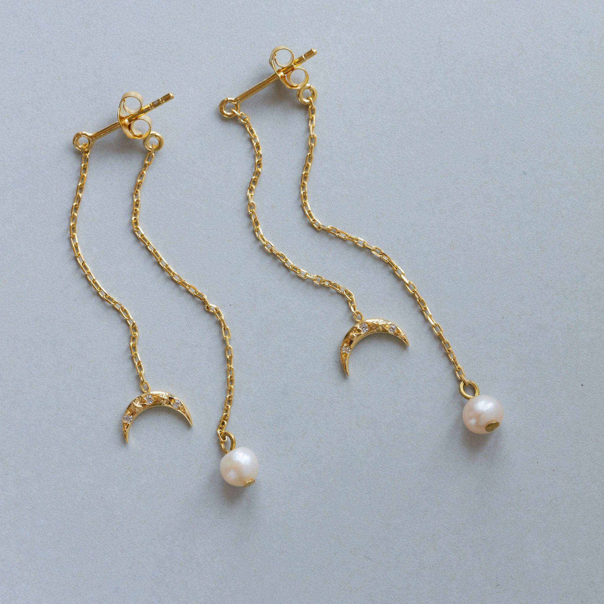 Juna Pearl Earrings