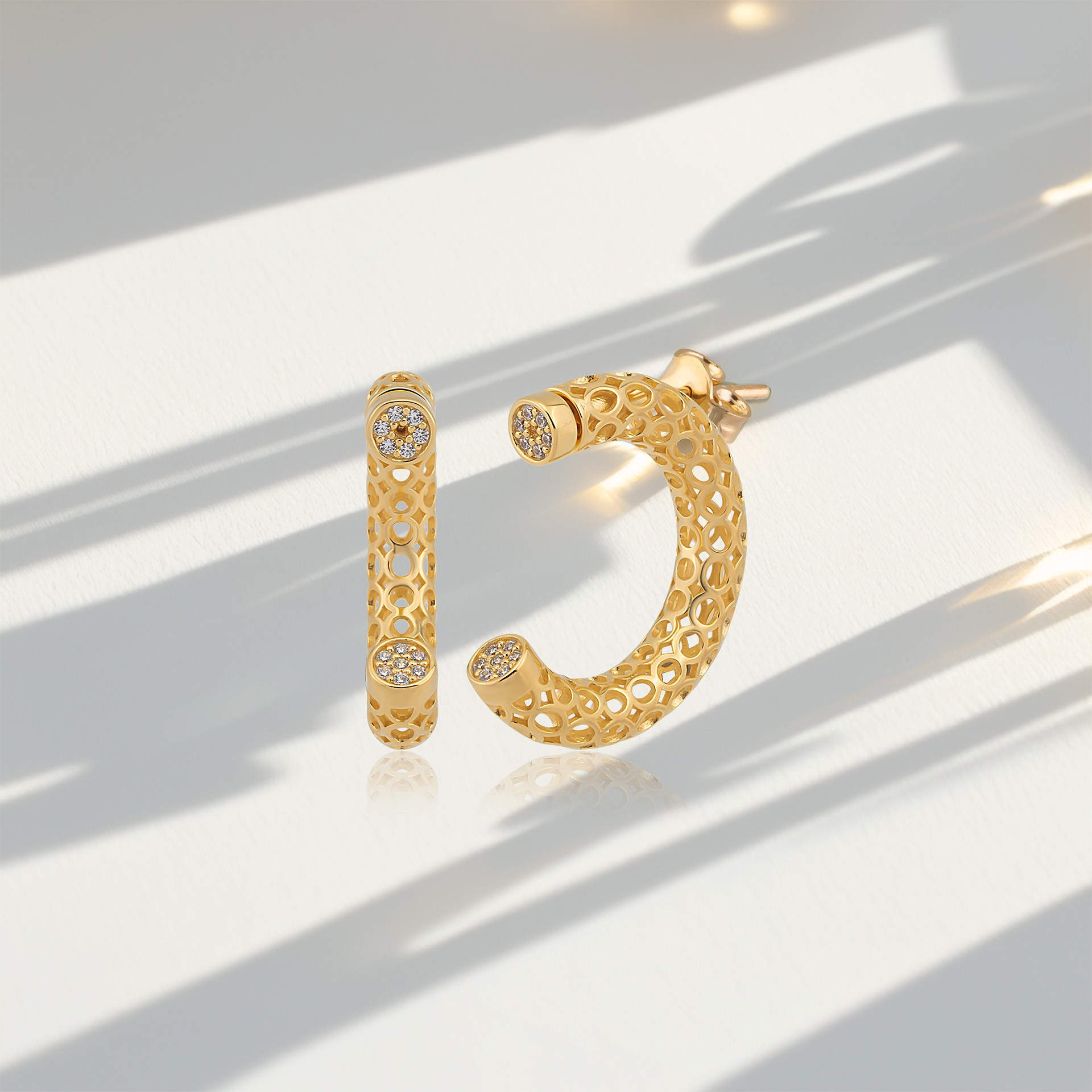 Arla Earrings
