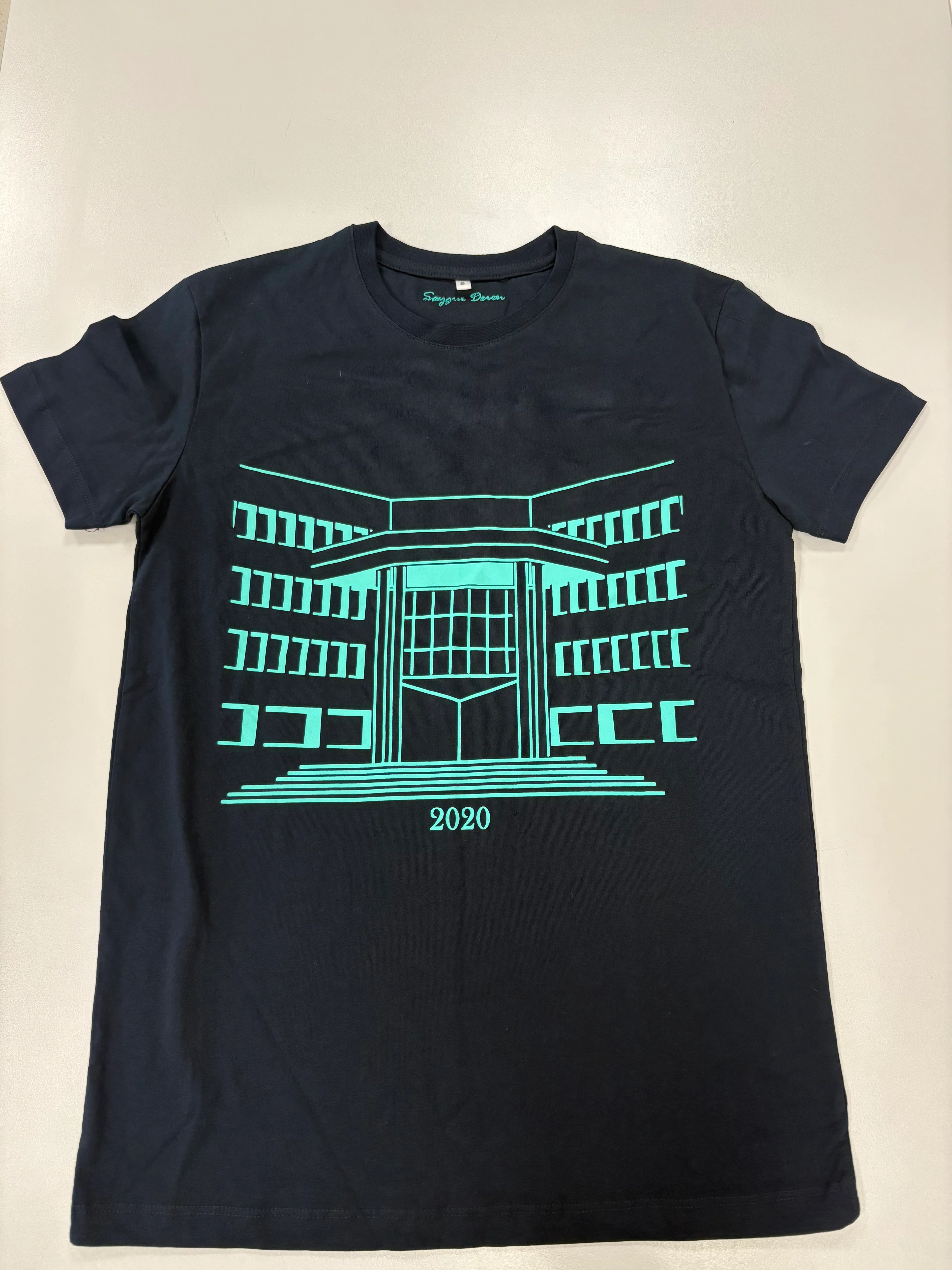 Nostaljik Kapı Baskılı Mezun T-Shirt