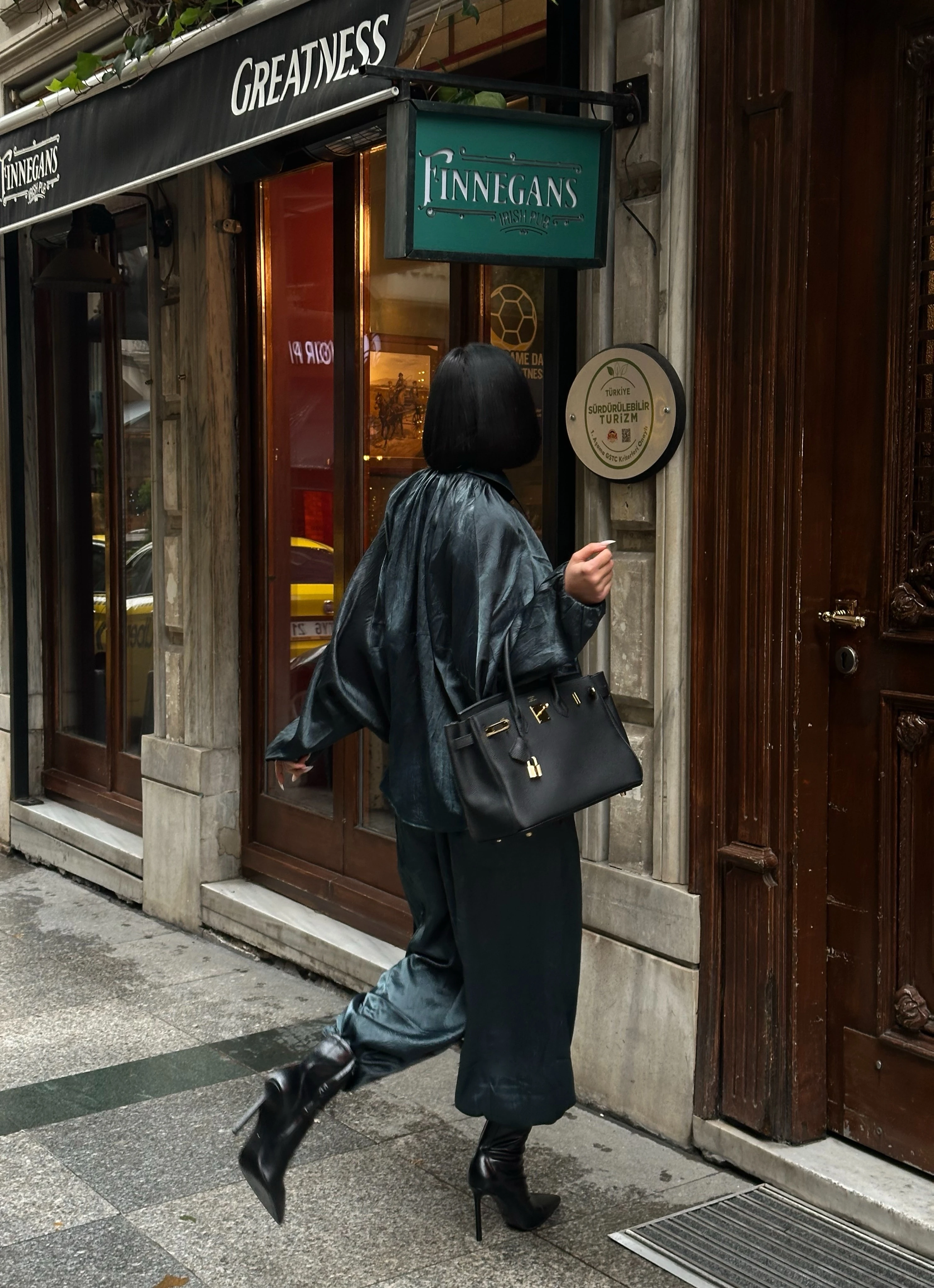 Parlak Dokulu Saten Oversize Takım GLM-632