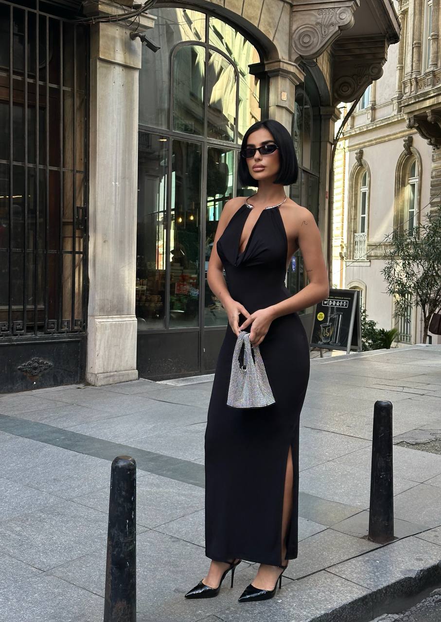 Aksesuar Detay Göğüs Dekolteli Elbise GLM-607