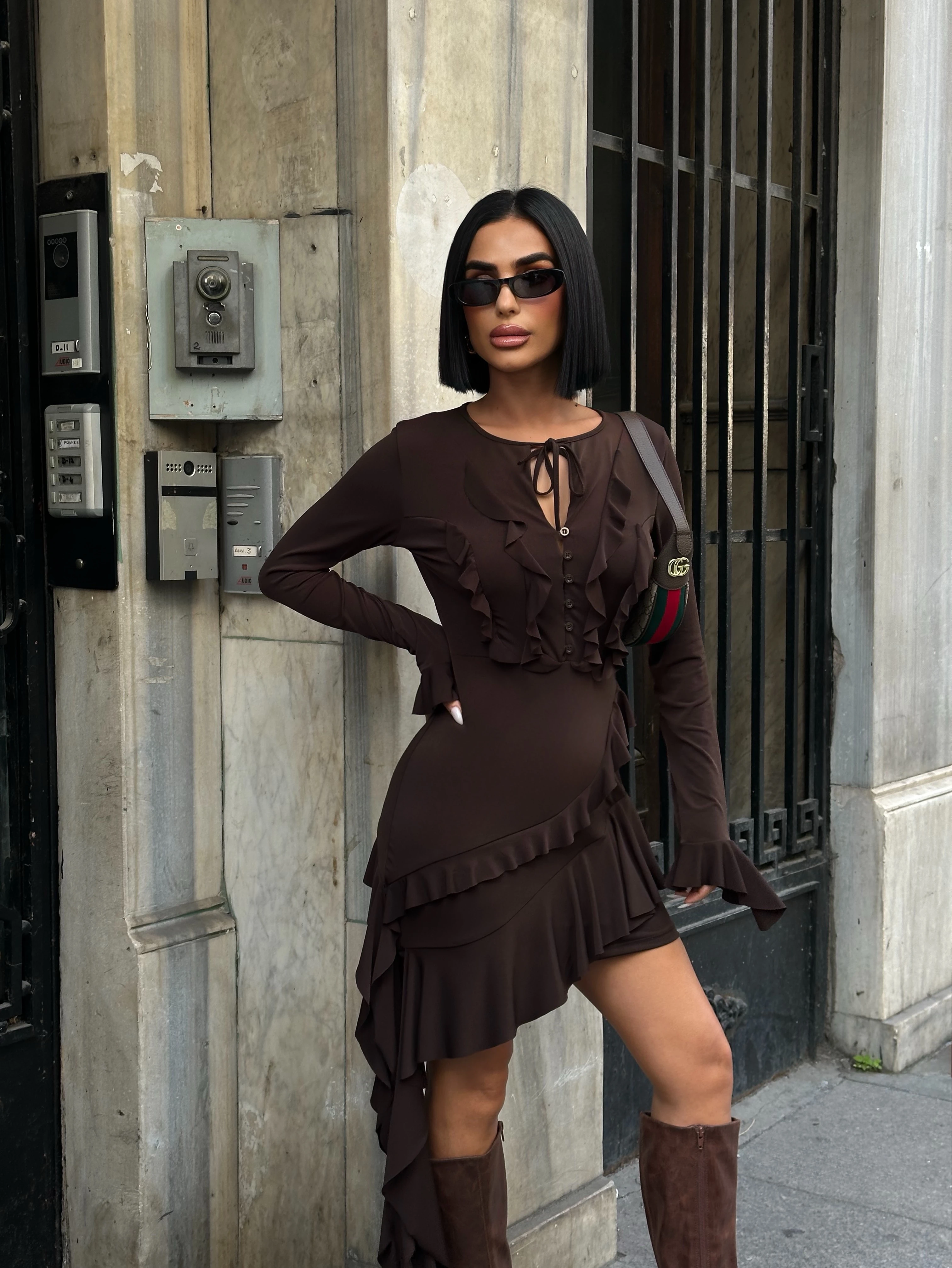 Fırfır Detaylı Acı Kahve Asimetrik Elbise GLM-622