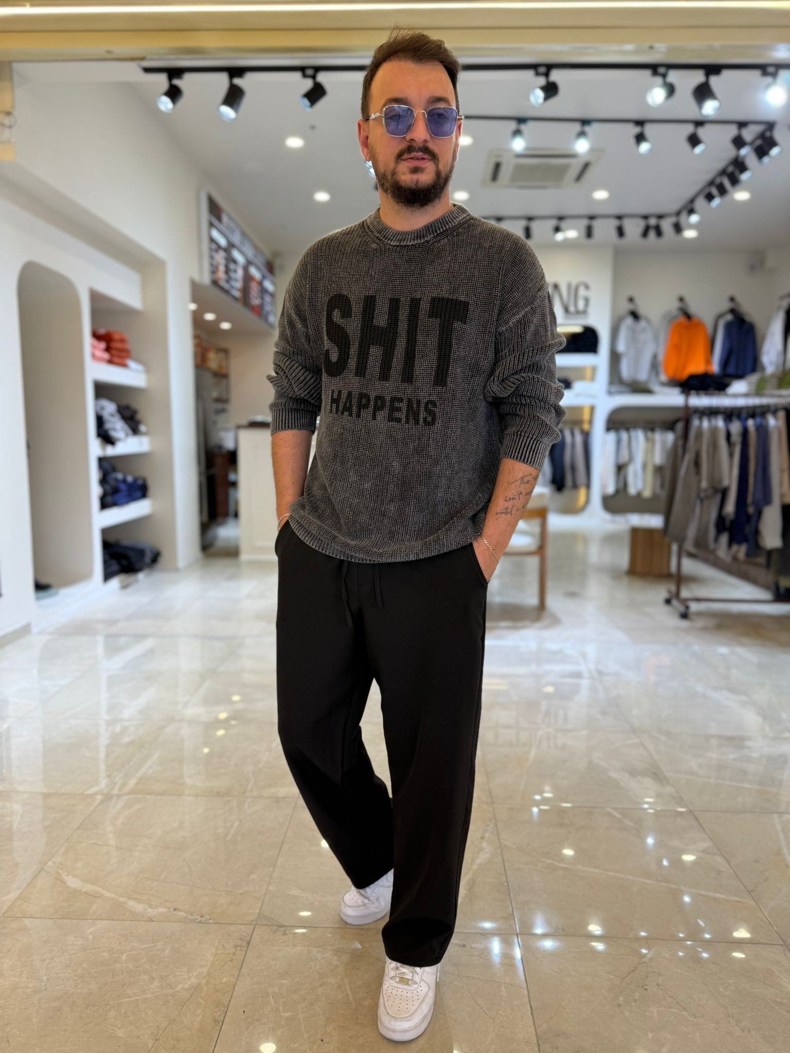 Shit Happens Detaylı Triko Sweat