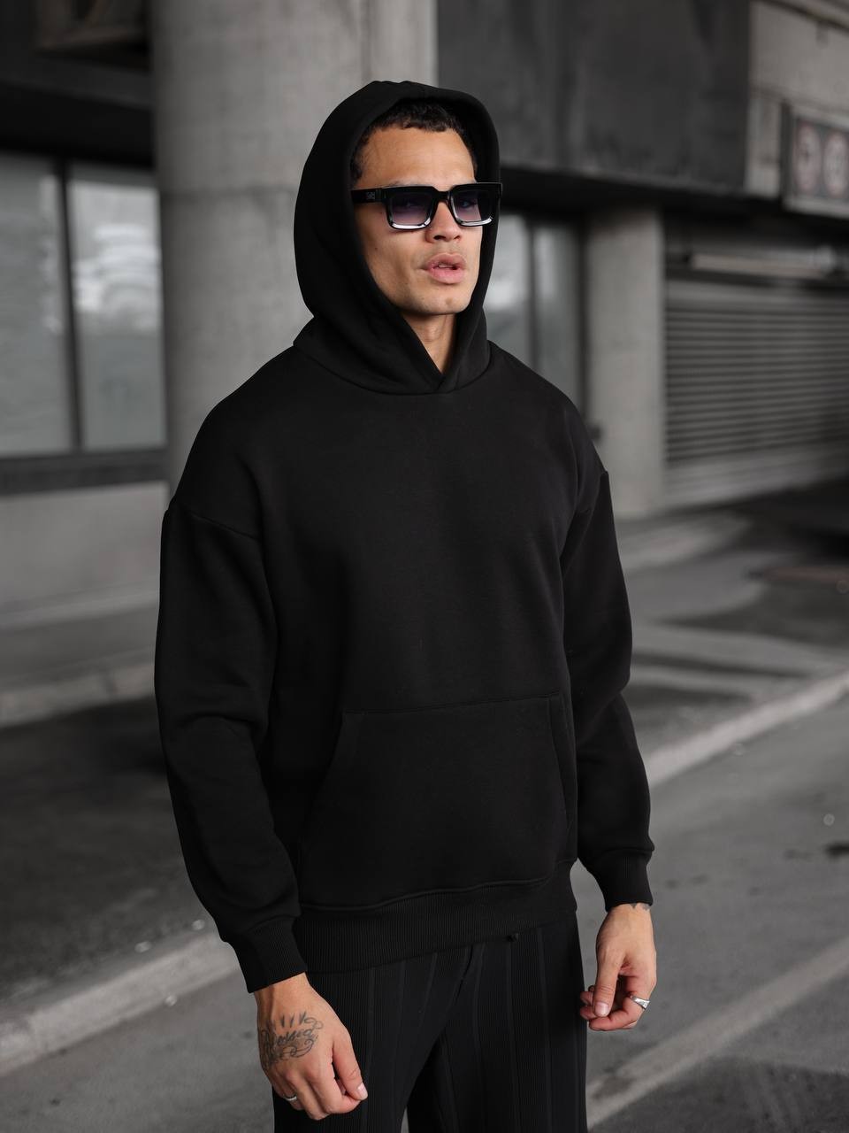 Kapüşonlu Cep Detaylı Hoodie