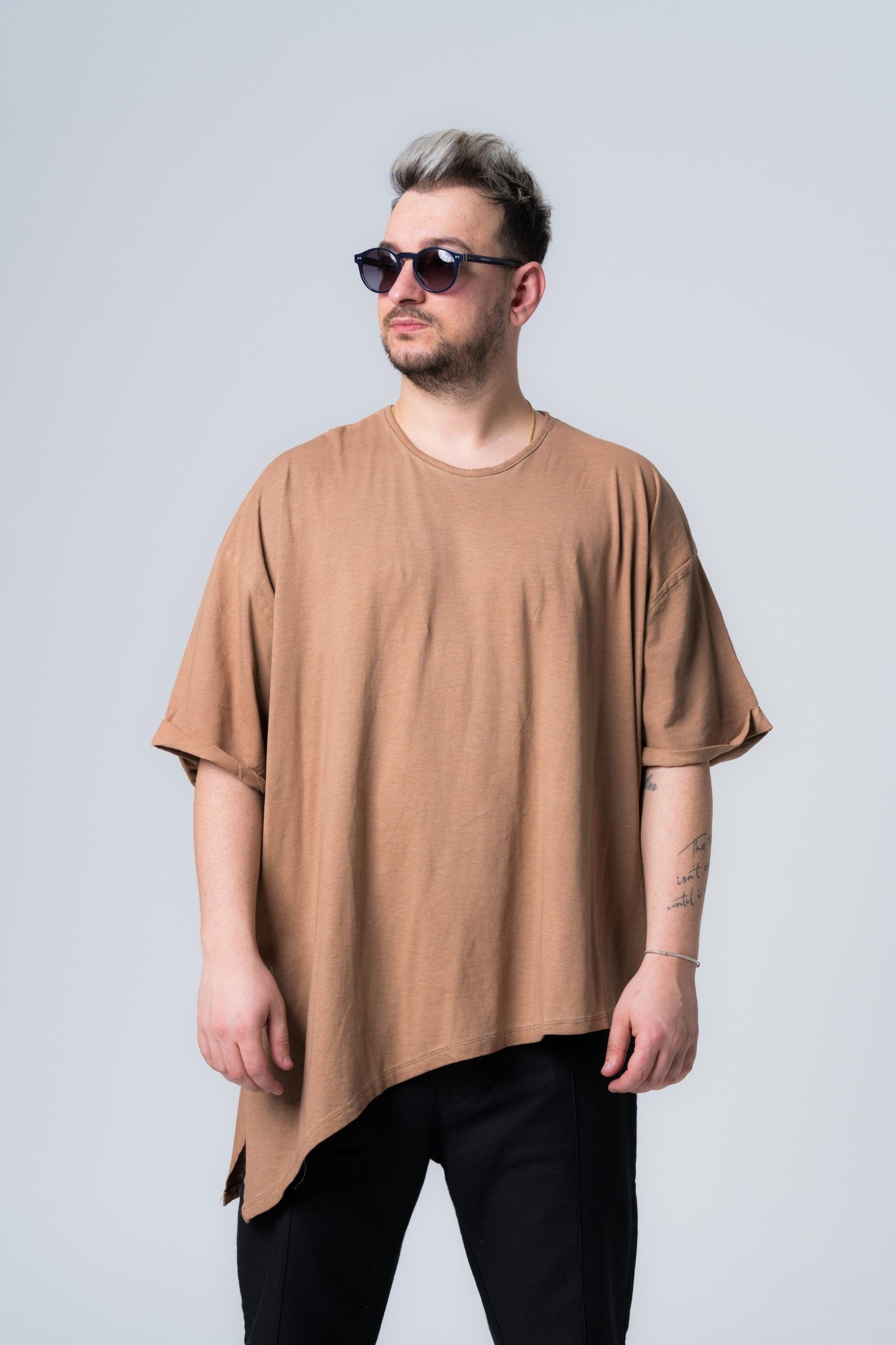 Asit Yıkama Asimetrik Kesim T-Shirt