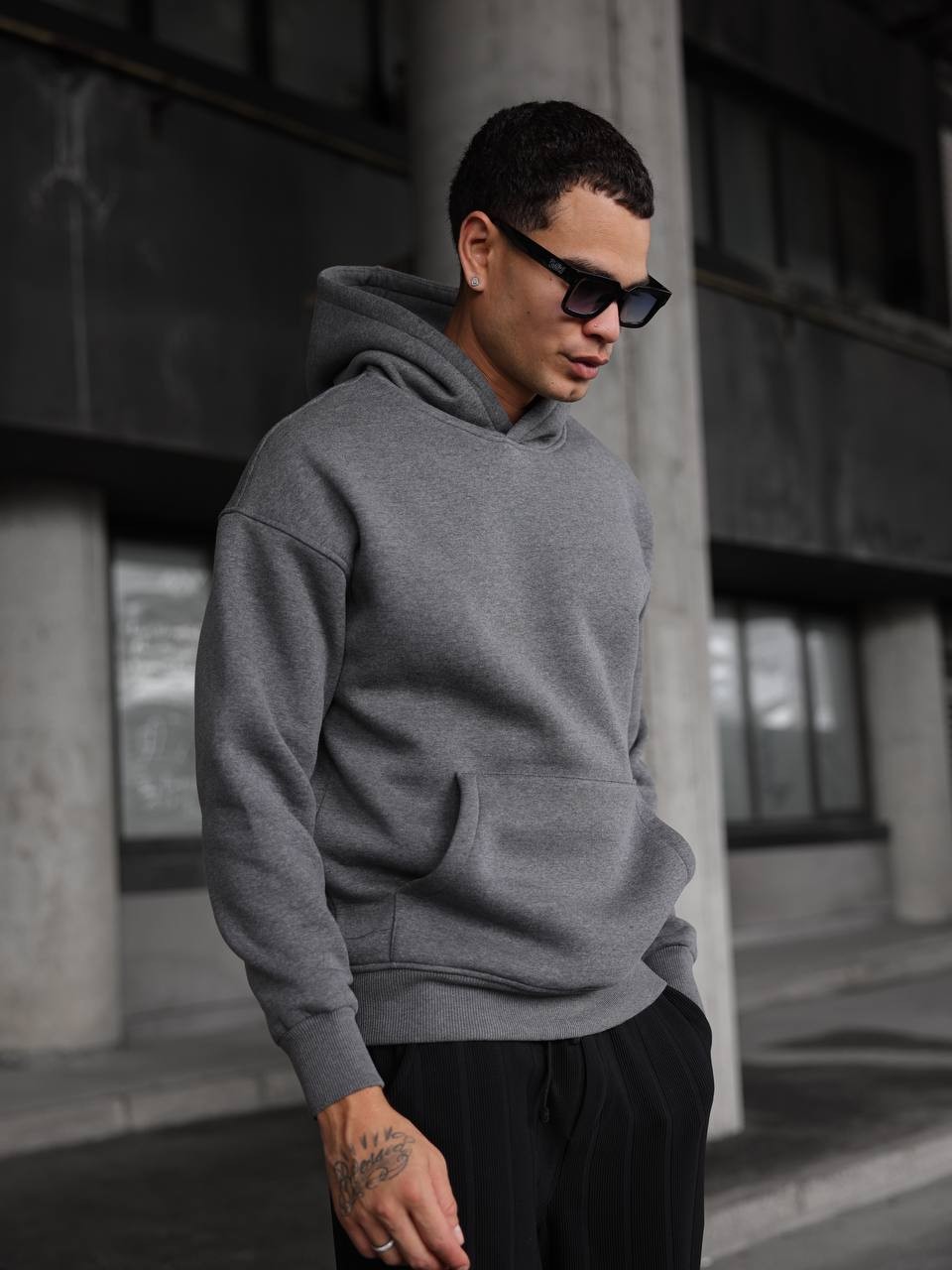 Kapüşonlu Cep Detaylı Hoodie