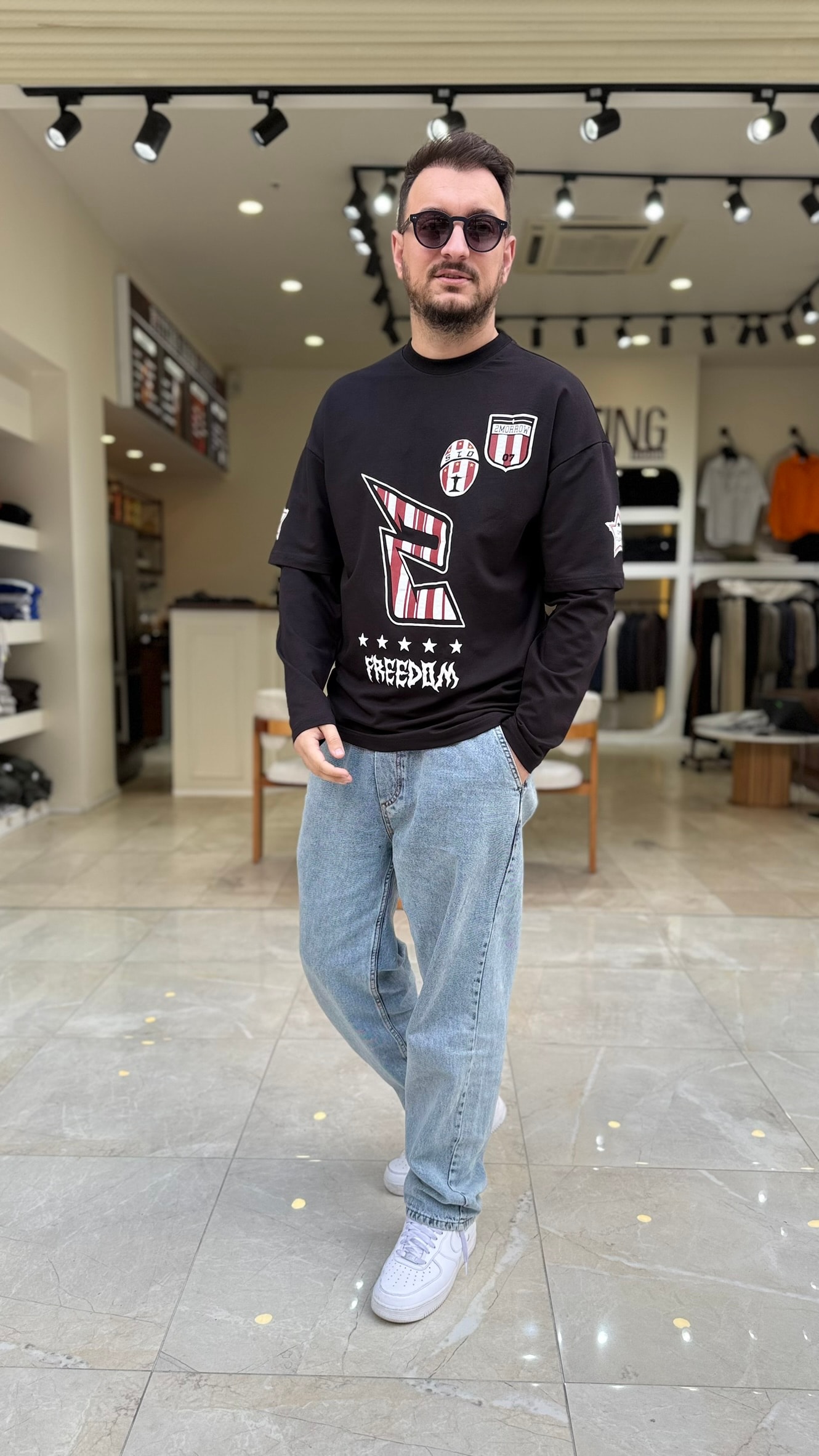 Freedoom Baskılı Kol Detaylı Sweat 