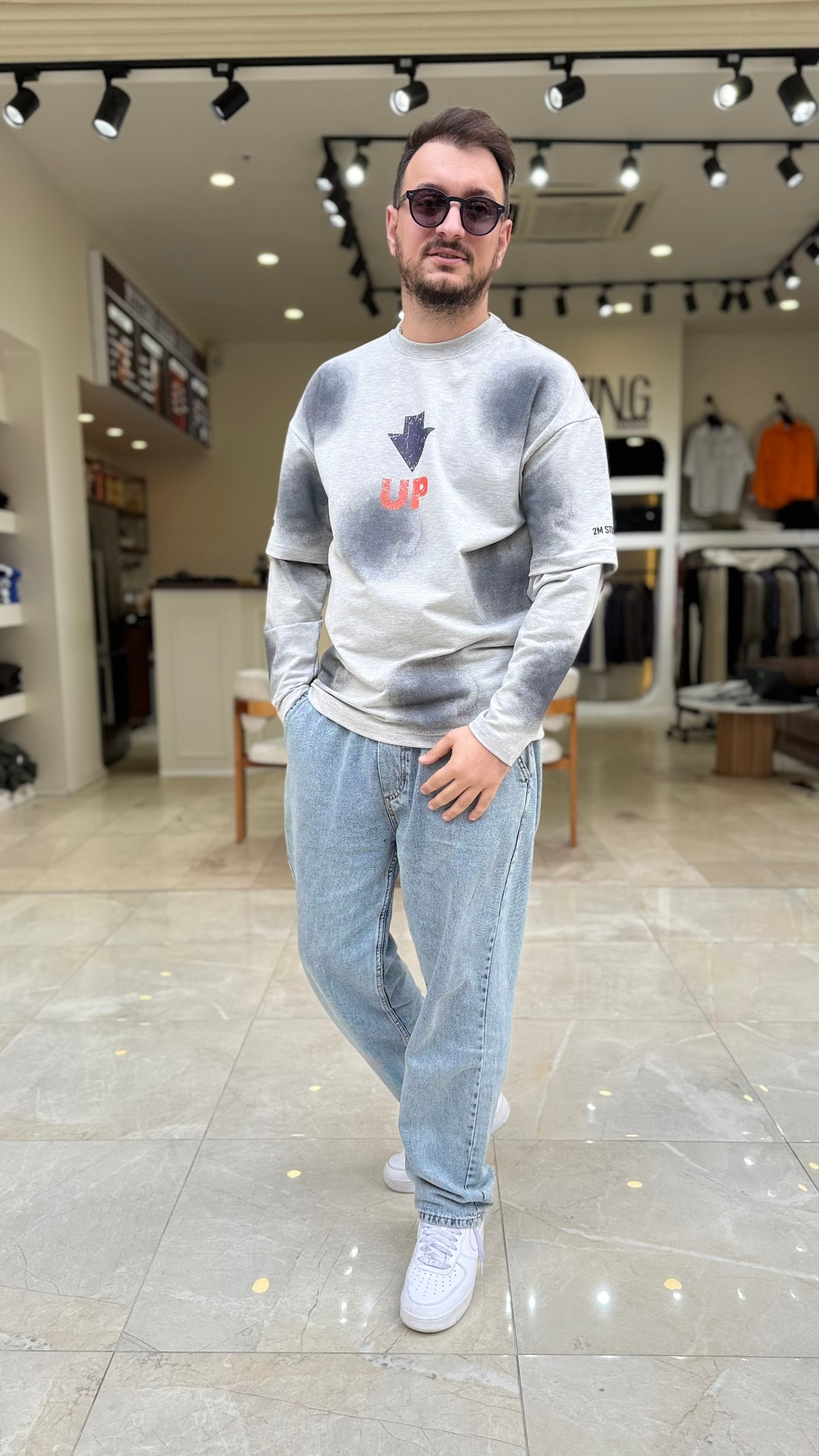 Up Baskılı Kol Detaylı Sweat 