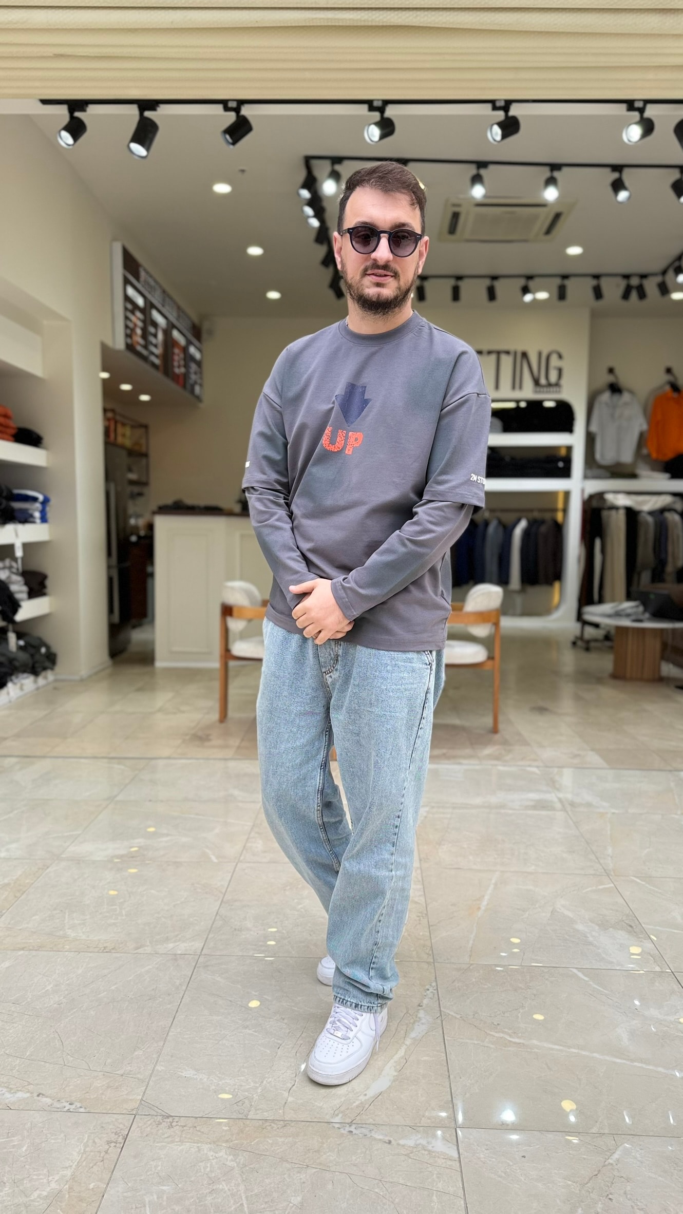 Up Baskılı Kol Detaylı Sweat 