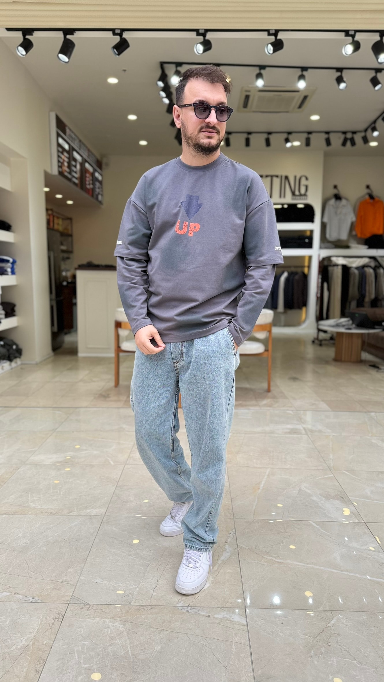 Up Baskılı Kol Detaylı Sweat 