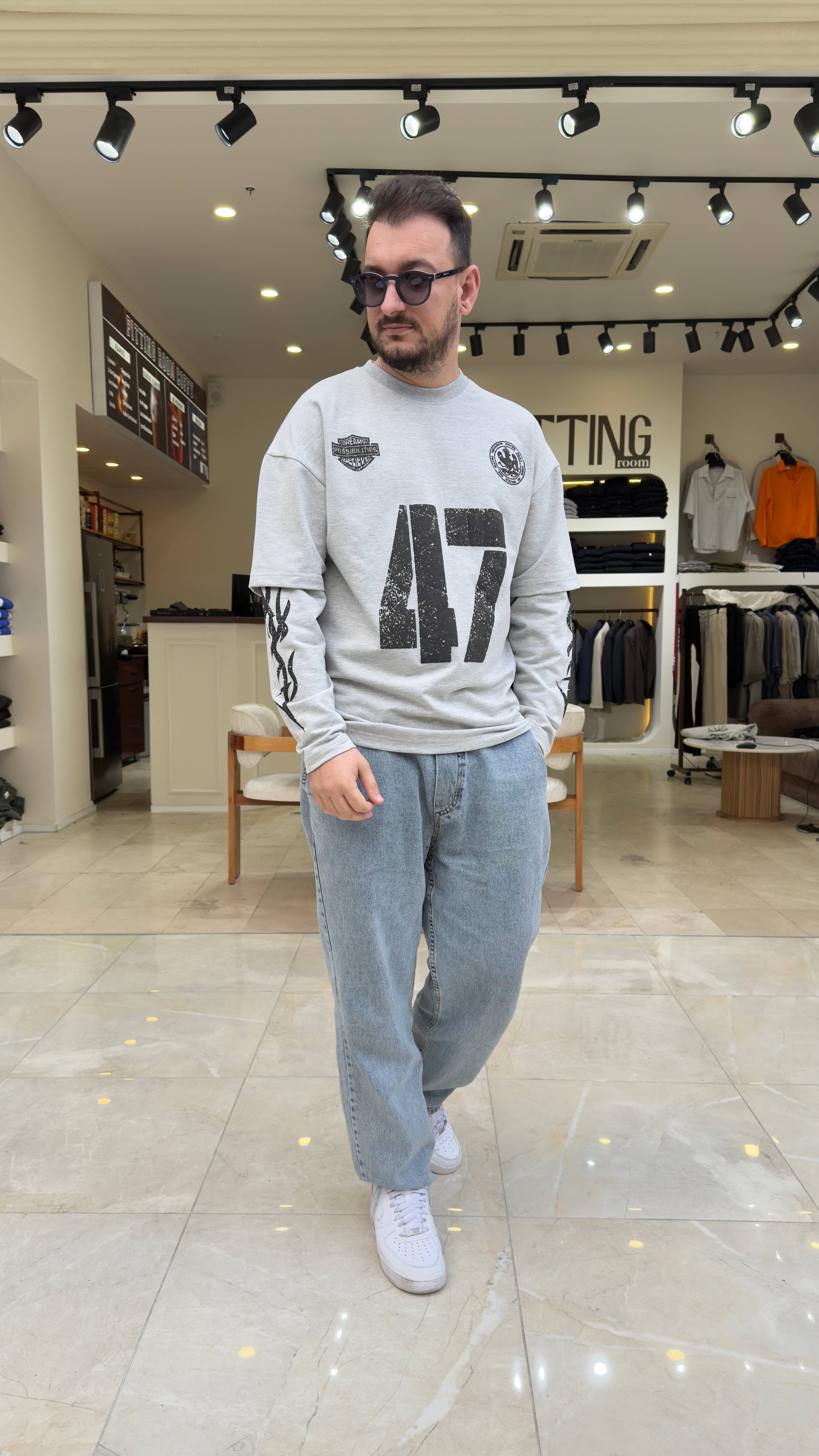 47Baskılı Kol Detaylı Sweat 