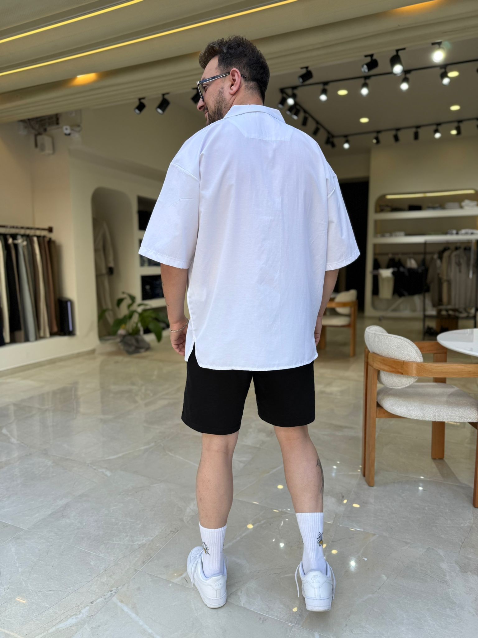 Oversize Nakışlı Gömlek