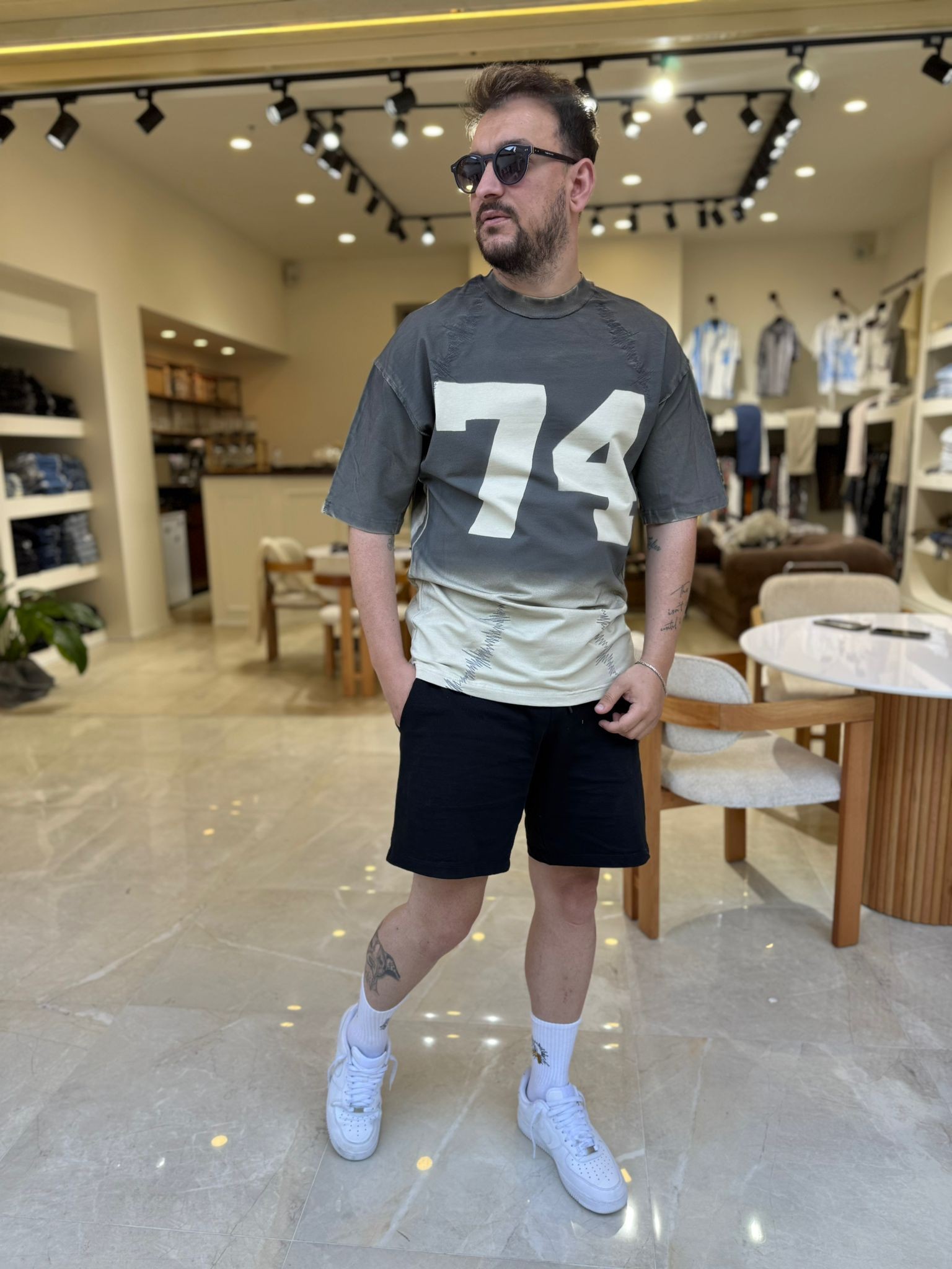 Oversize Nakış Baskılı T-Shirt