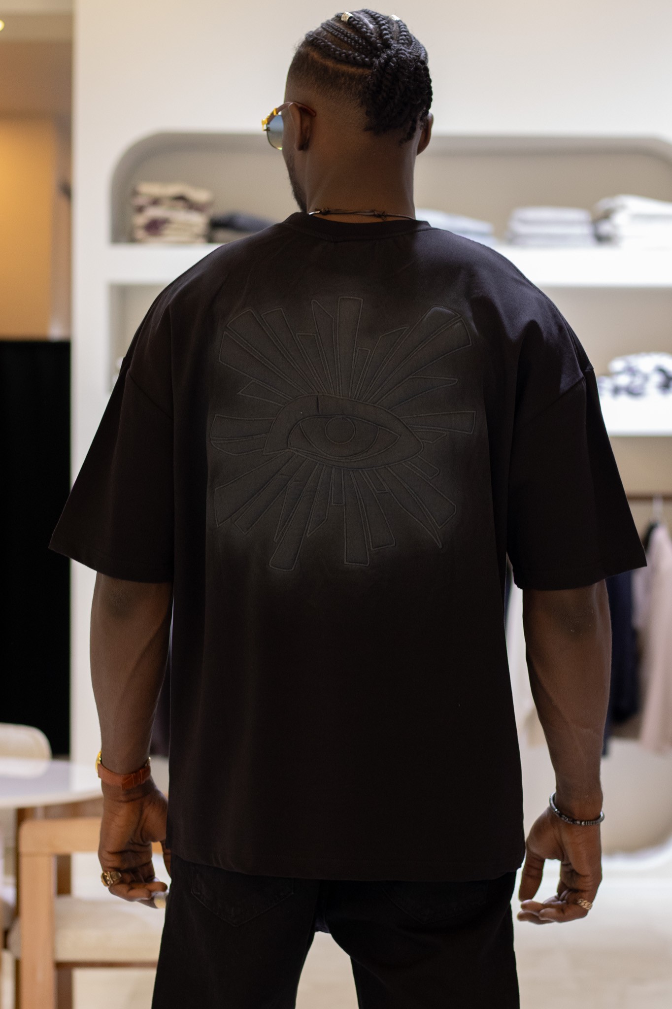 Göz Nakışlı Oversize T-Shirt