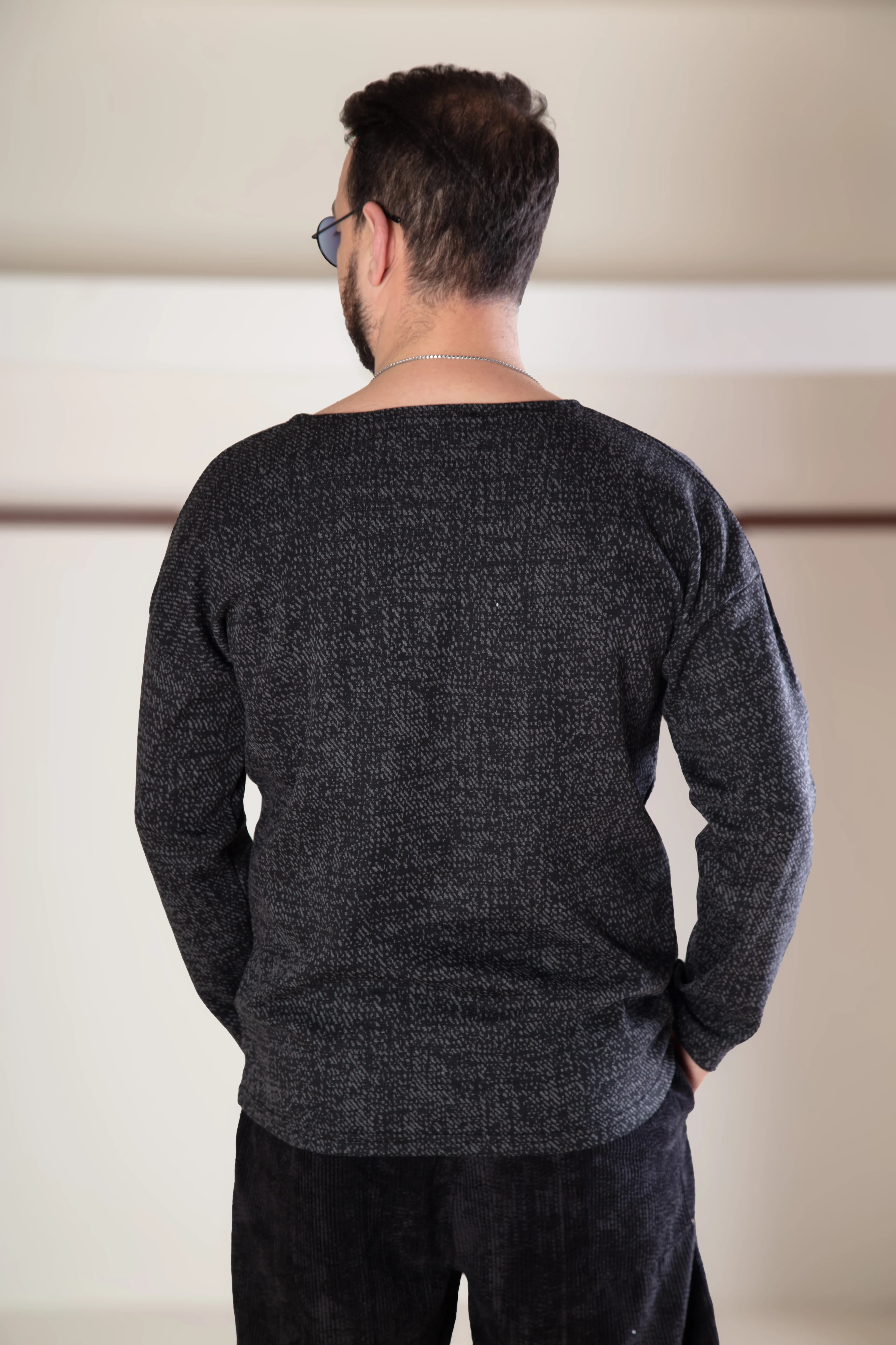 Acık Yaka Oversize Sweat