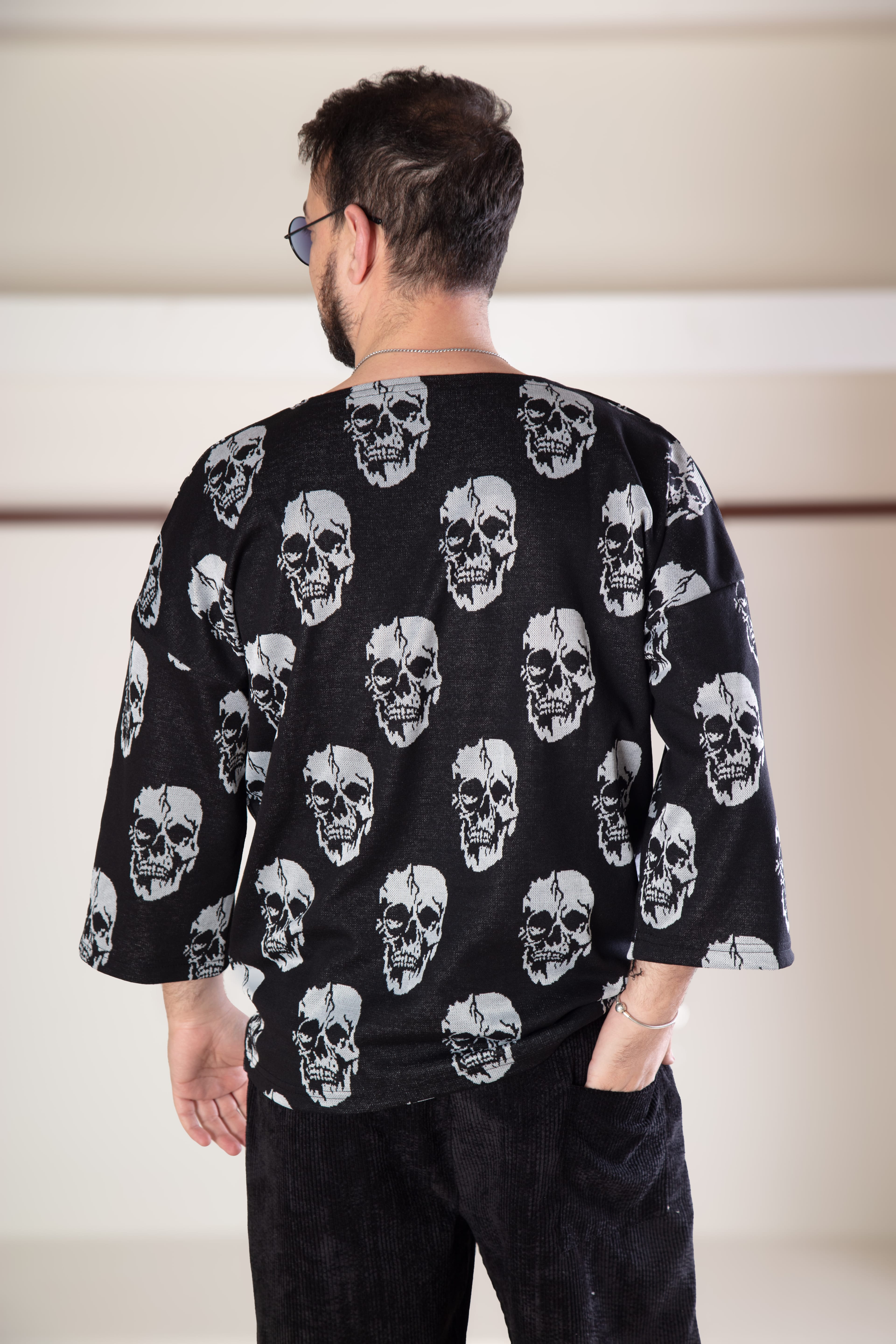 Acık Yaka Oversize Sweat