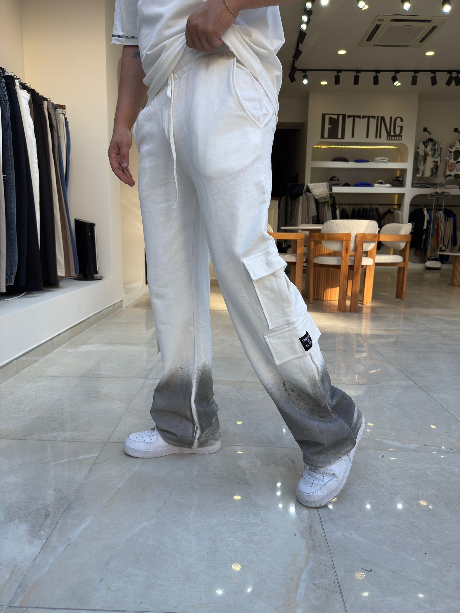 Paçası Boya Detaylı Baggy Pantolon