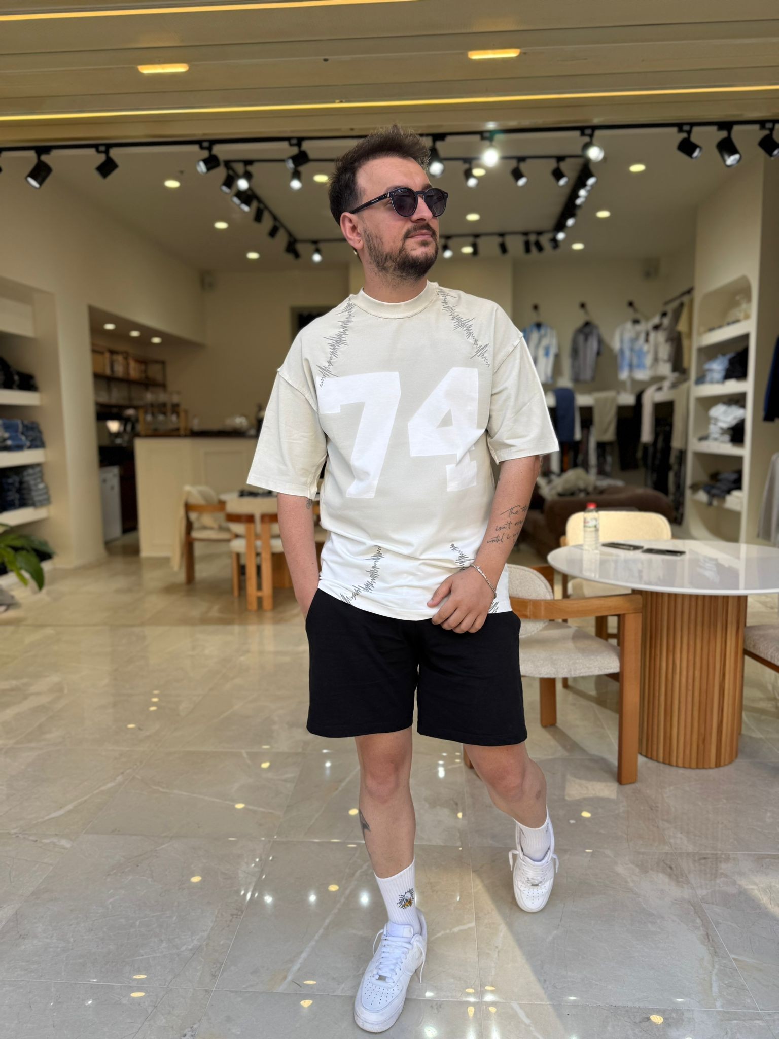 Oversize Nakış Baskılı T-Shirt