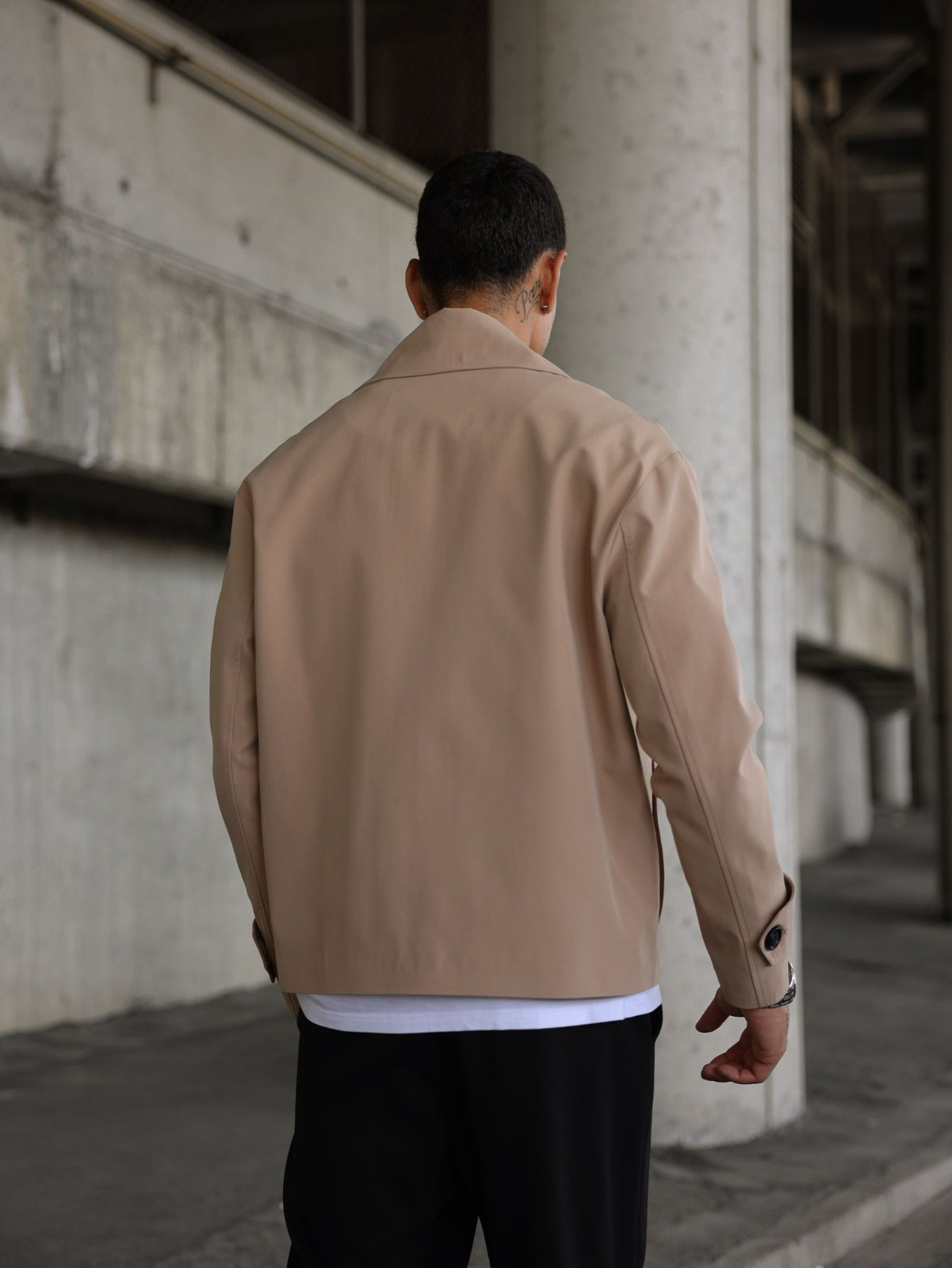 Premium Kalite Dört Düğme Crop Ceket