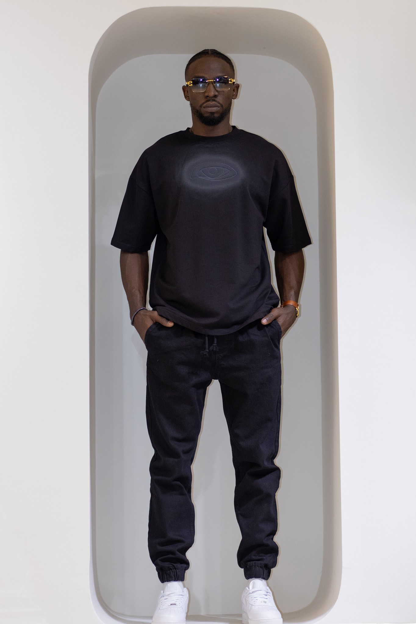 Göz Nakışlı Oversize T-Shirt