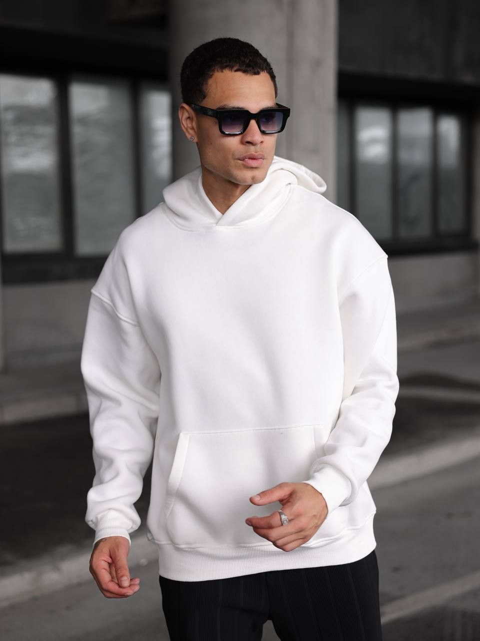 Kapüşonlu Cep Detaylı Hoodie