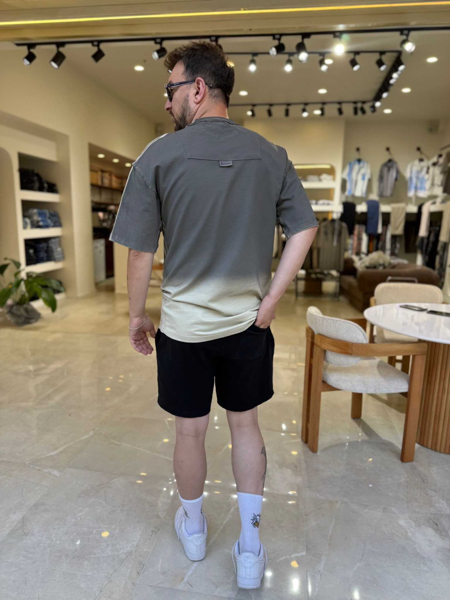 Oversize Nakış Baskılı T-Shirt