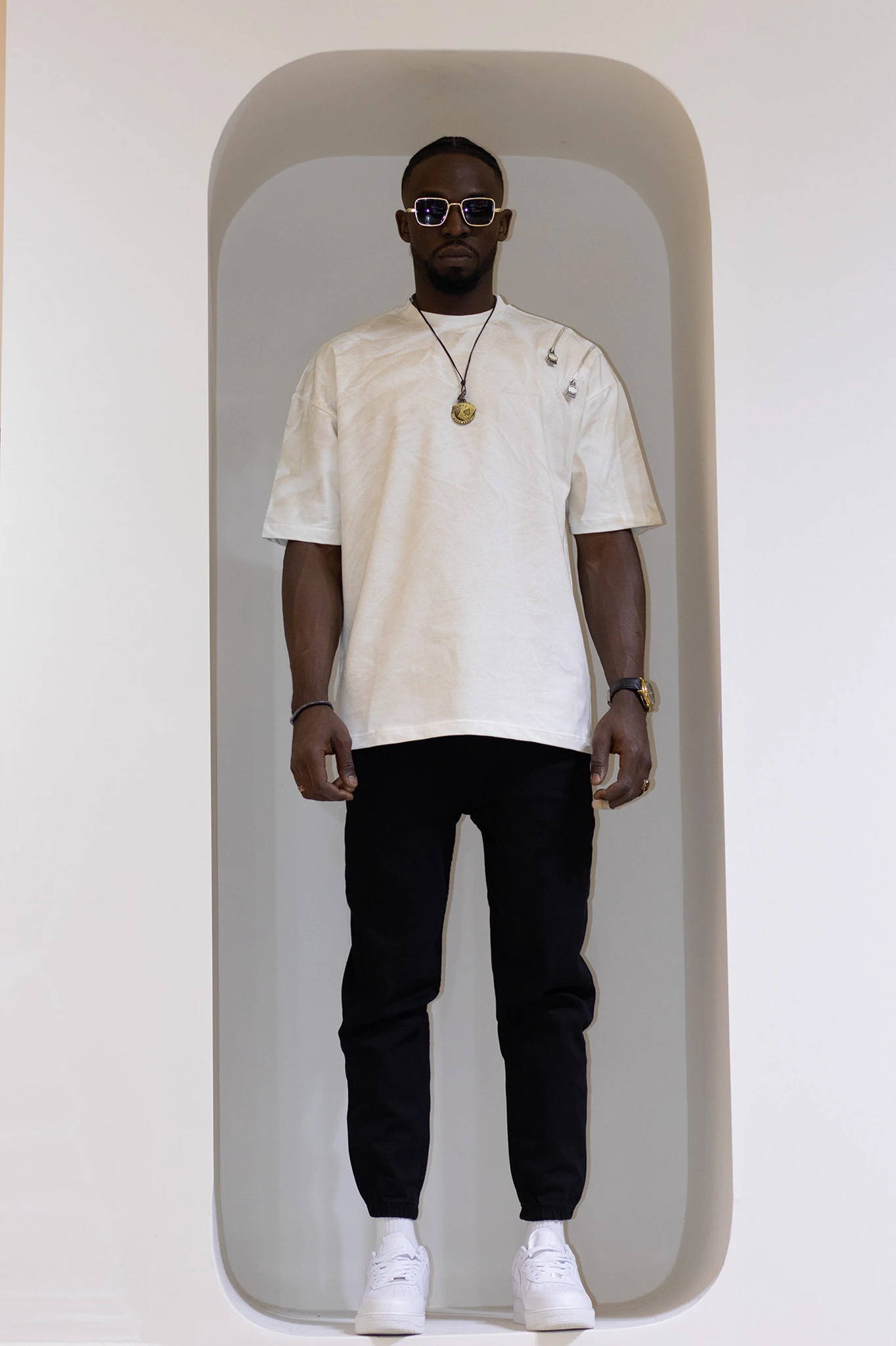 Omuz Fermuar Detaylı Oversize T-Shirt