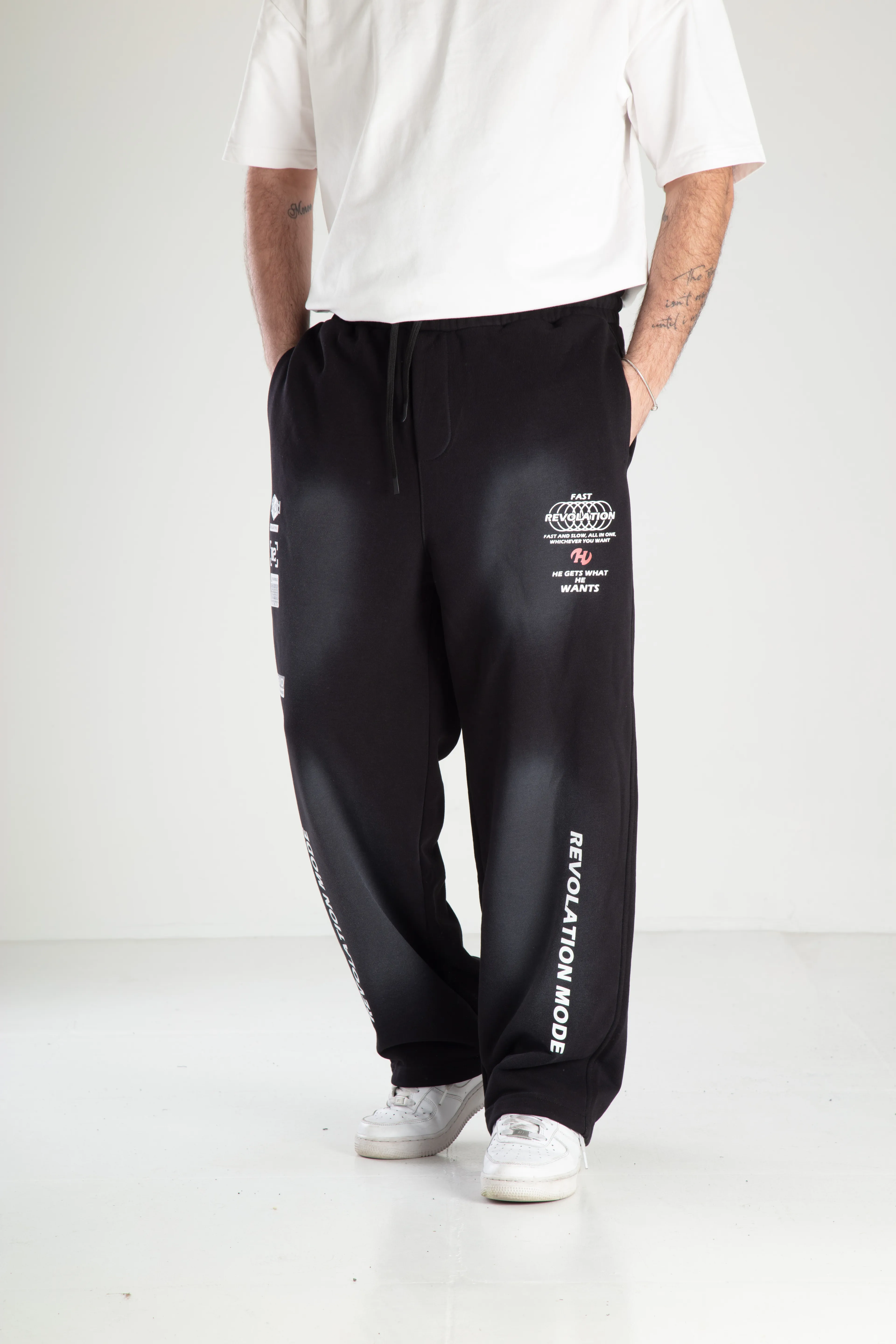 Erkek Eskitme Desenli Baskılı Baggy Eşofman - siyah