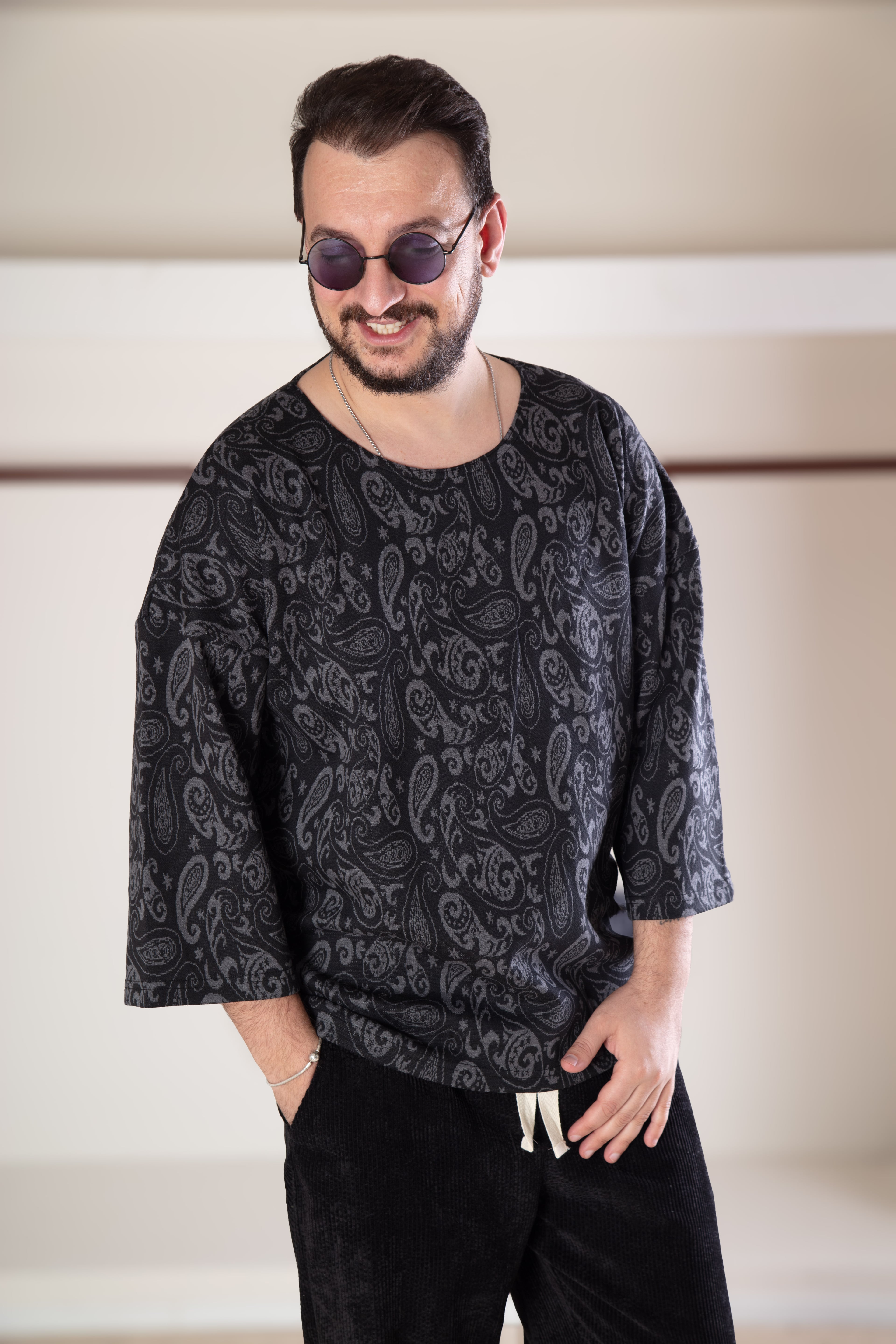 Acık Yaka Oversize Sweat