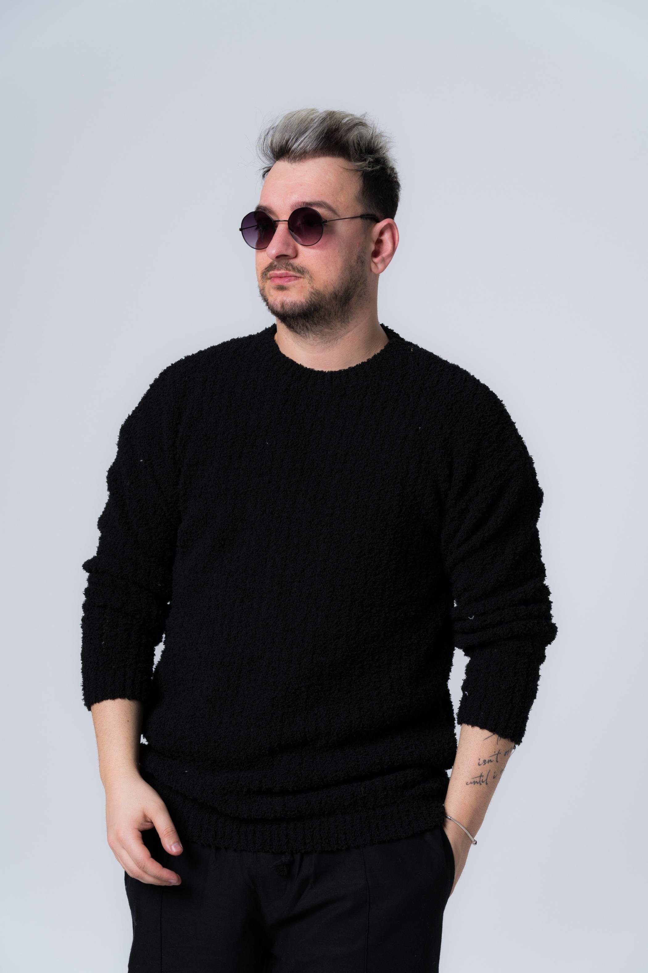 StripeVibe Triko Sweat