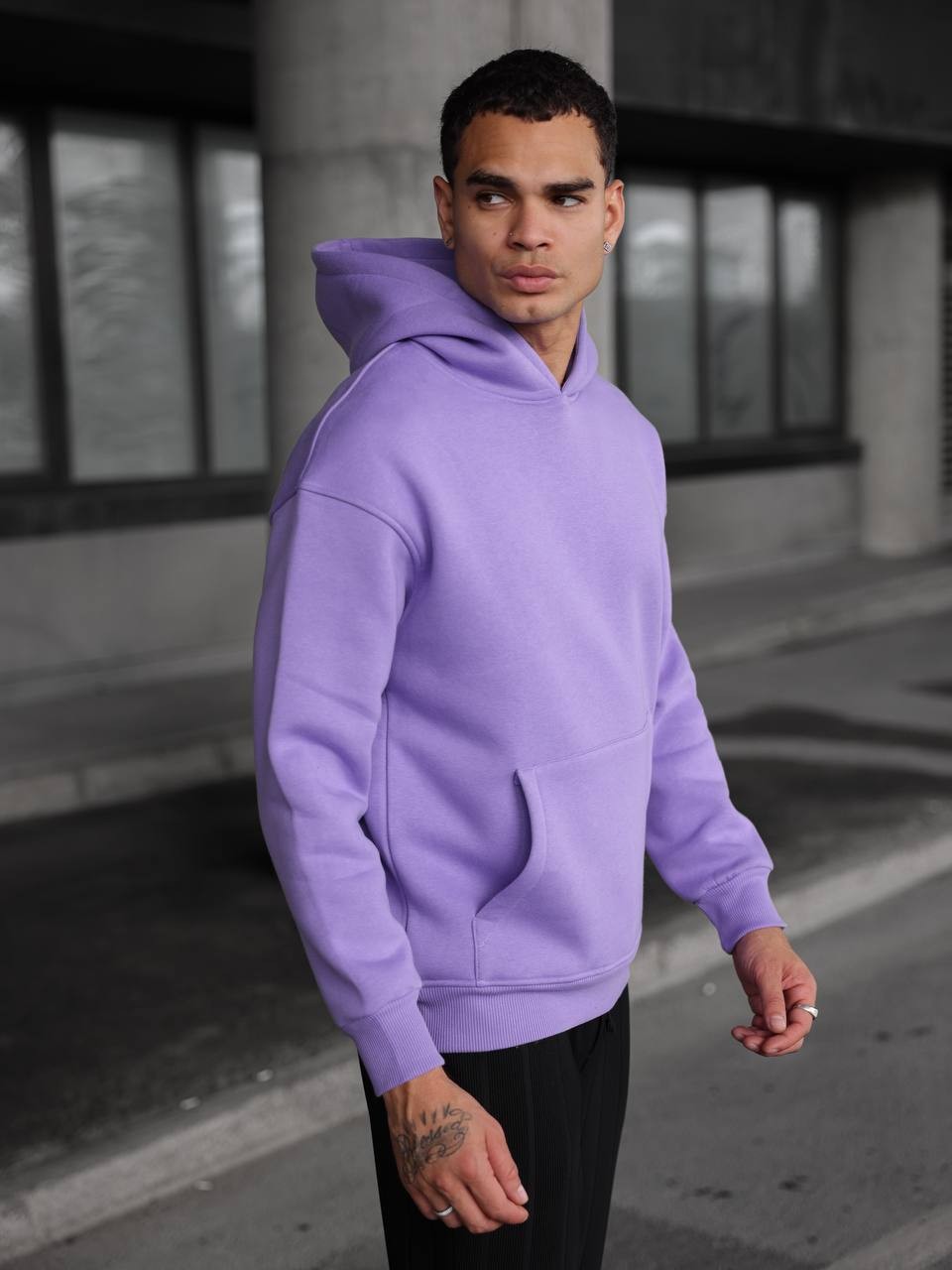 Kapüşonlu Cep Detaylı Hoodie