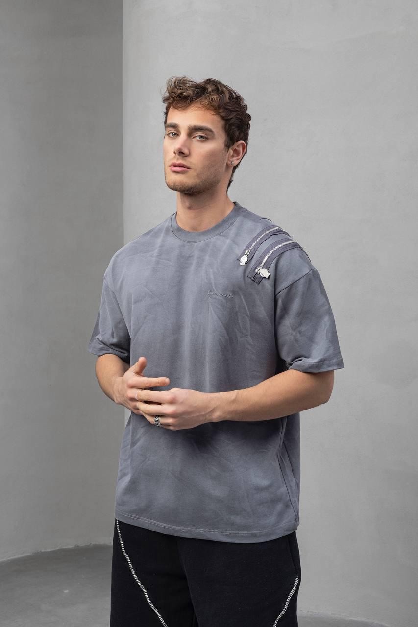 Oversize Omzu Fermuar Detaylı Tshirt