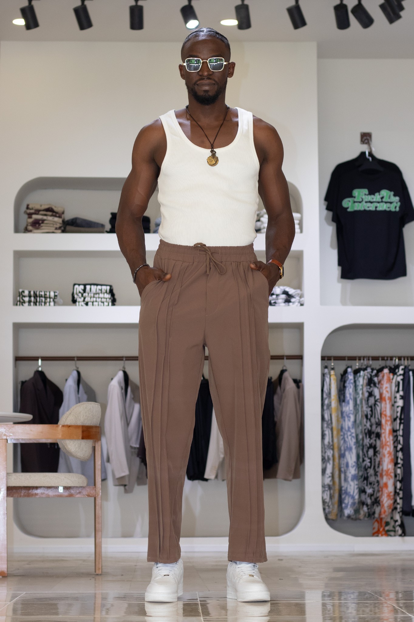 Şerit Detaylı Paraşüt Jogger