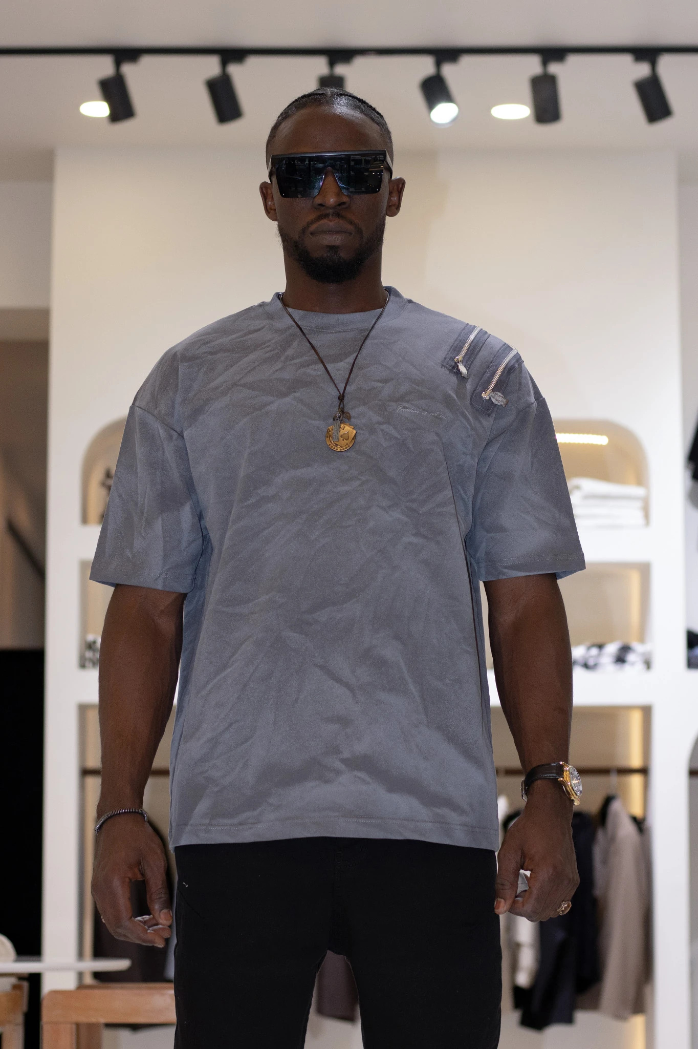 Omuz Fermuar Detaylı Oversize T-Shirt