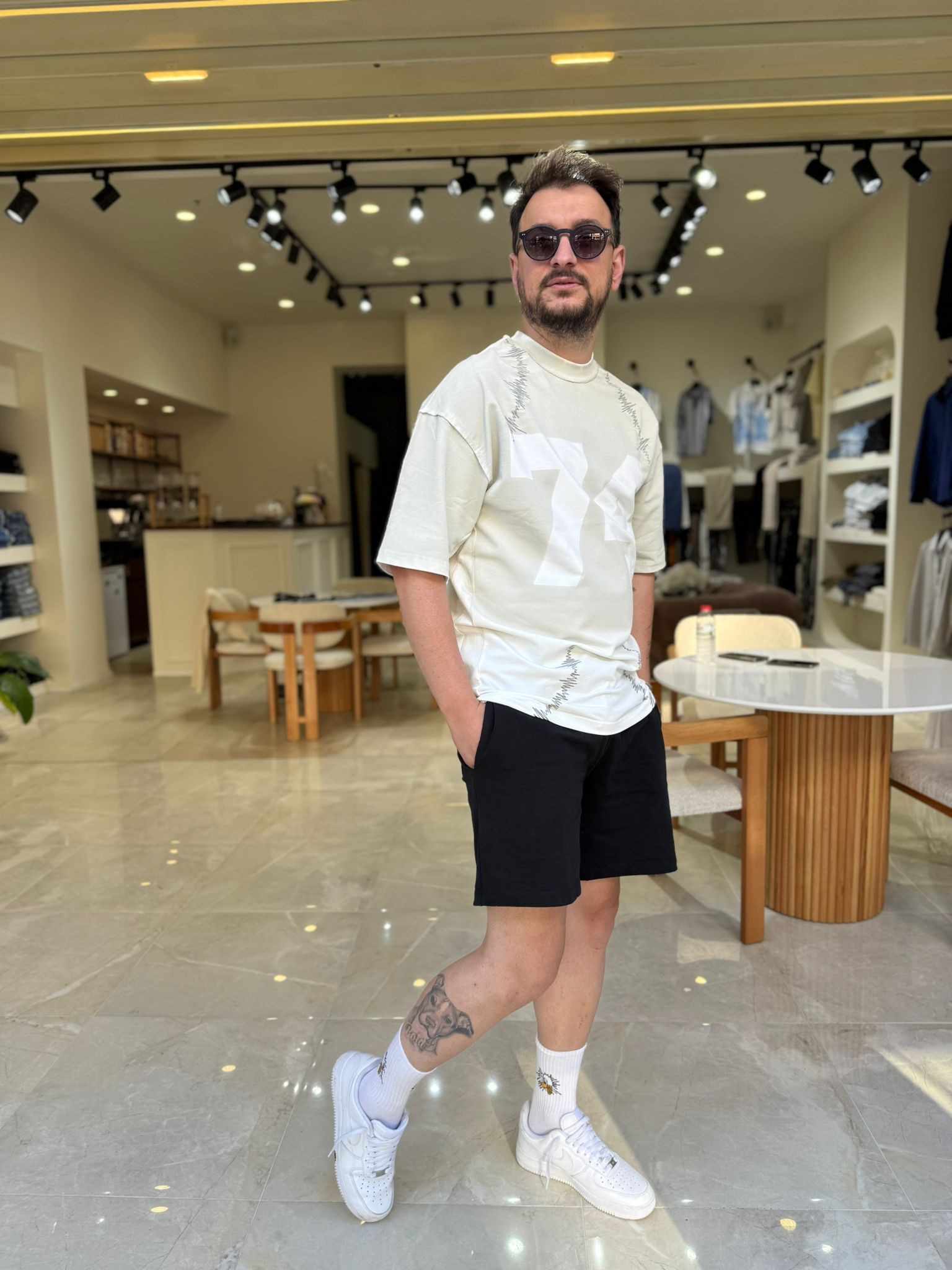 Oversize Nakış Baskılı T-Shirt