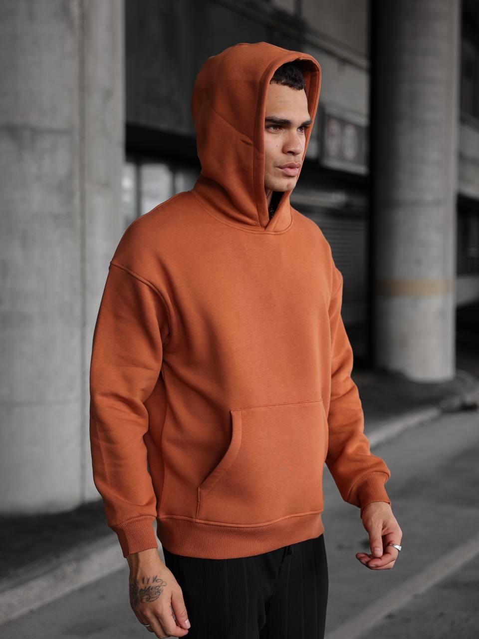 Kapüşonlu Cep Detaylı Hoodie