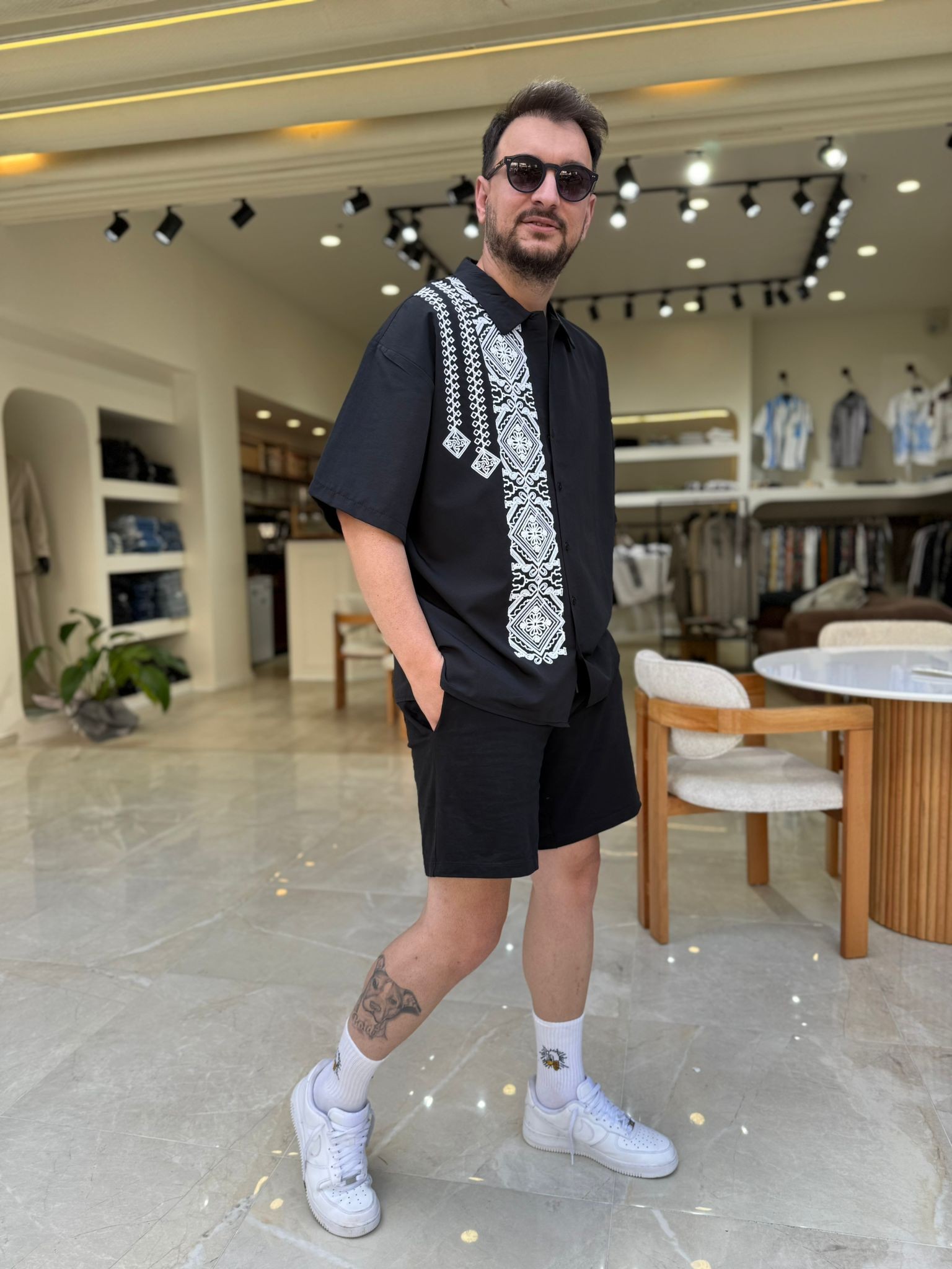 Oversize Nakışlı Gömlek